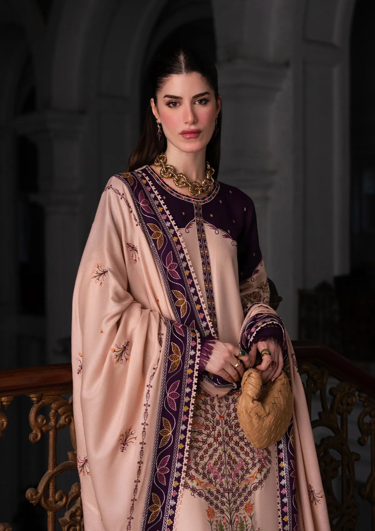 Bin Ilyas Dulzura Winter'26 D-1025A