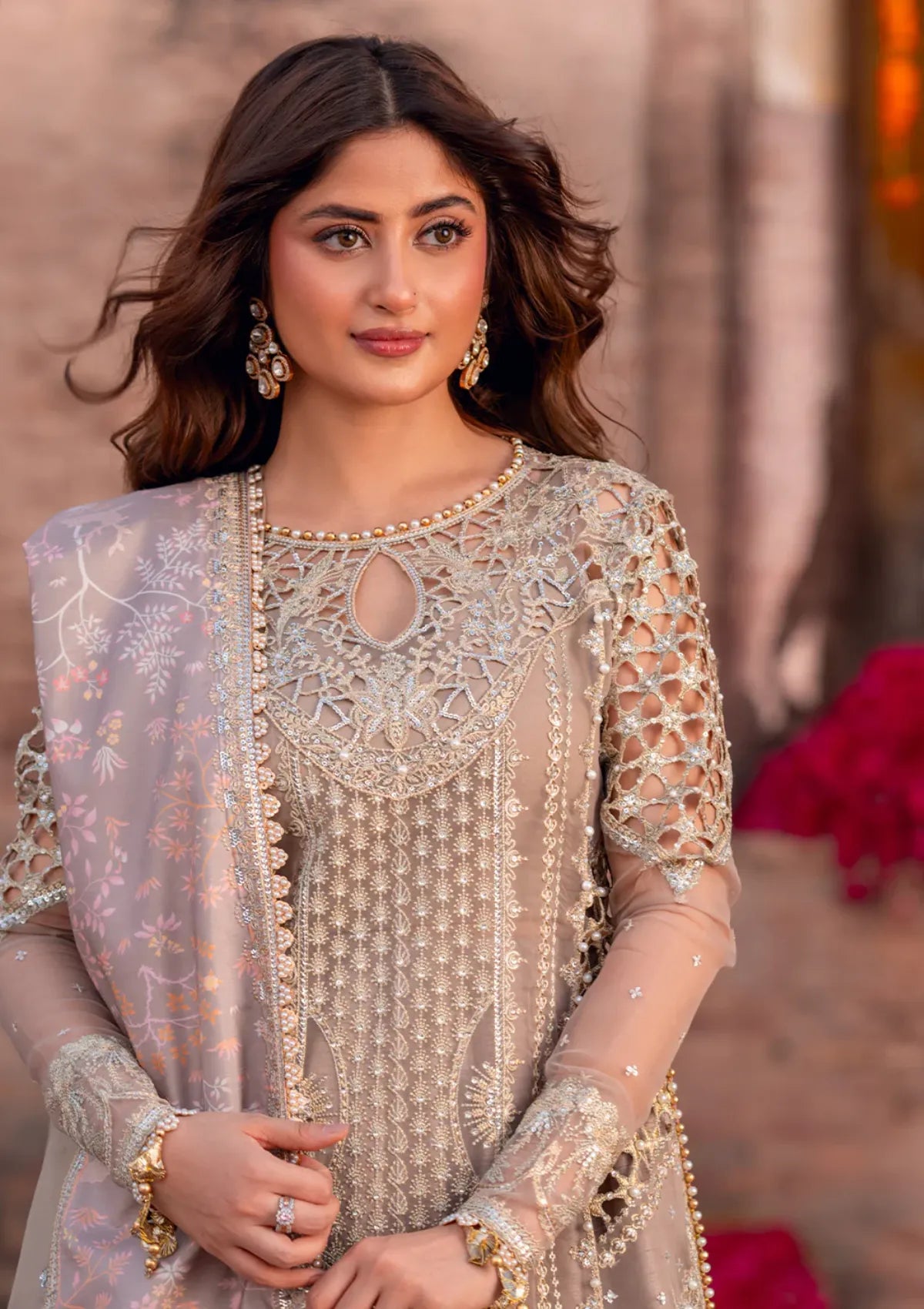 mohsin-saeed-fabrics-designer-daily-wear-formal-and-wedding-suits-within-budget-This-product-is-from-bin-ilyas-sona-gachi-formals25-d-601-is-available-on-Mohsin-saeed-fabrics-website.