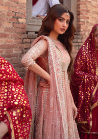 mohsin-saeed-fabrics-designer-daily-wear-formal-and-wedding-suits-within-budget-This-product-is-from-bin-ilyas-sona-gachi-formals25-d-604-is-available-on-Mohsin-saeed-fabrics-website.