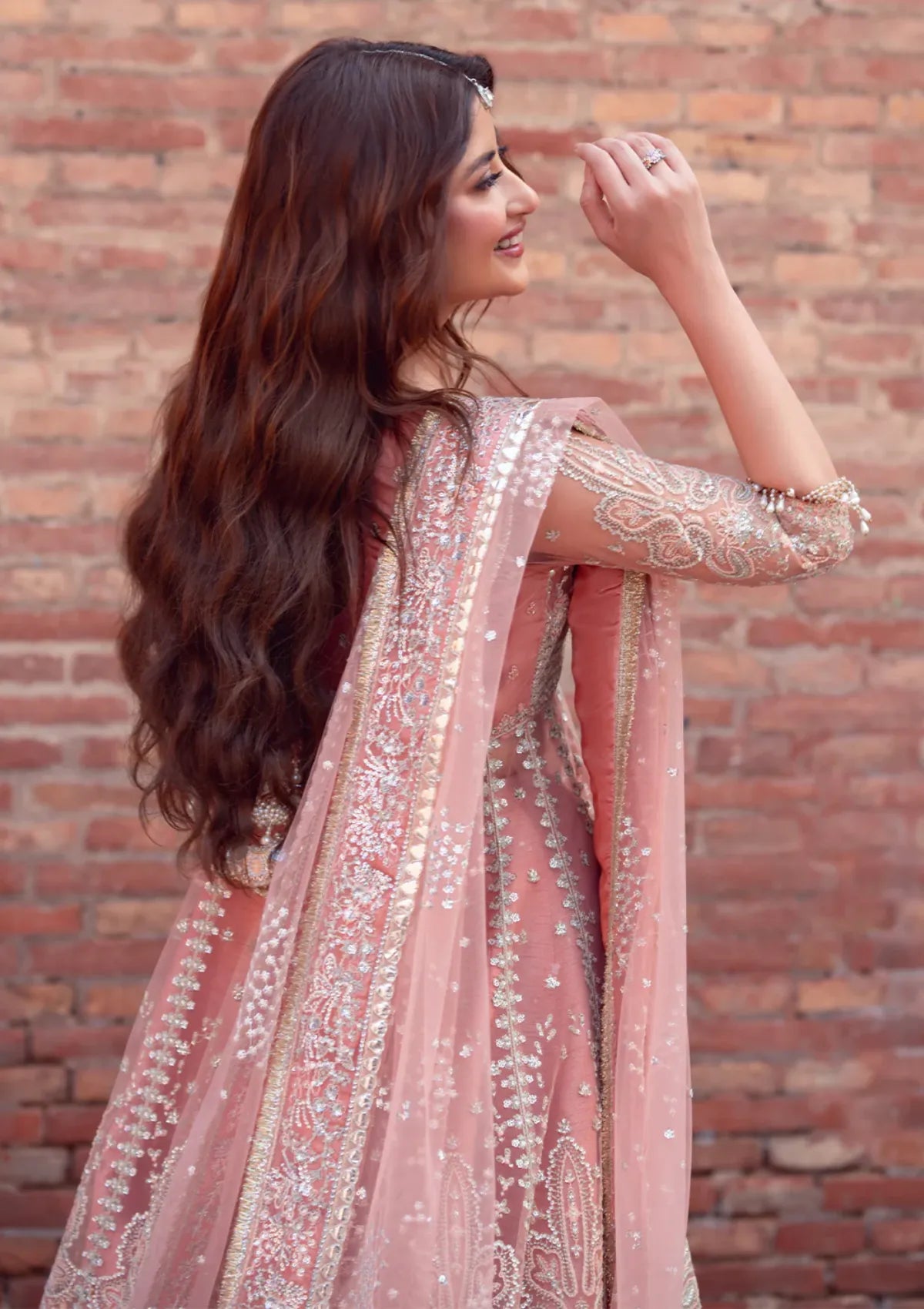 mohsin-saeed-fabrics-designer-daily-wear-formal-and-wedding-suits-within-budget-This-product-is-from-bin-ilyas-sona-gachi-formals25-d-604-is-available-on-Mohsin-saeed-fabrics-website.