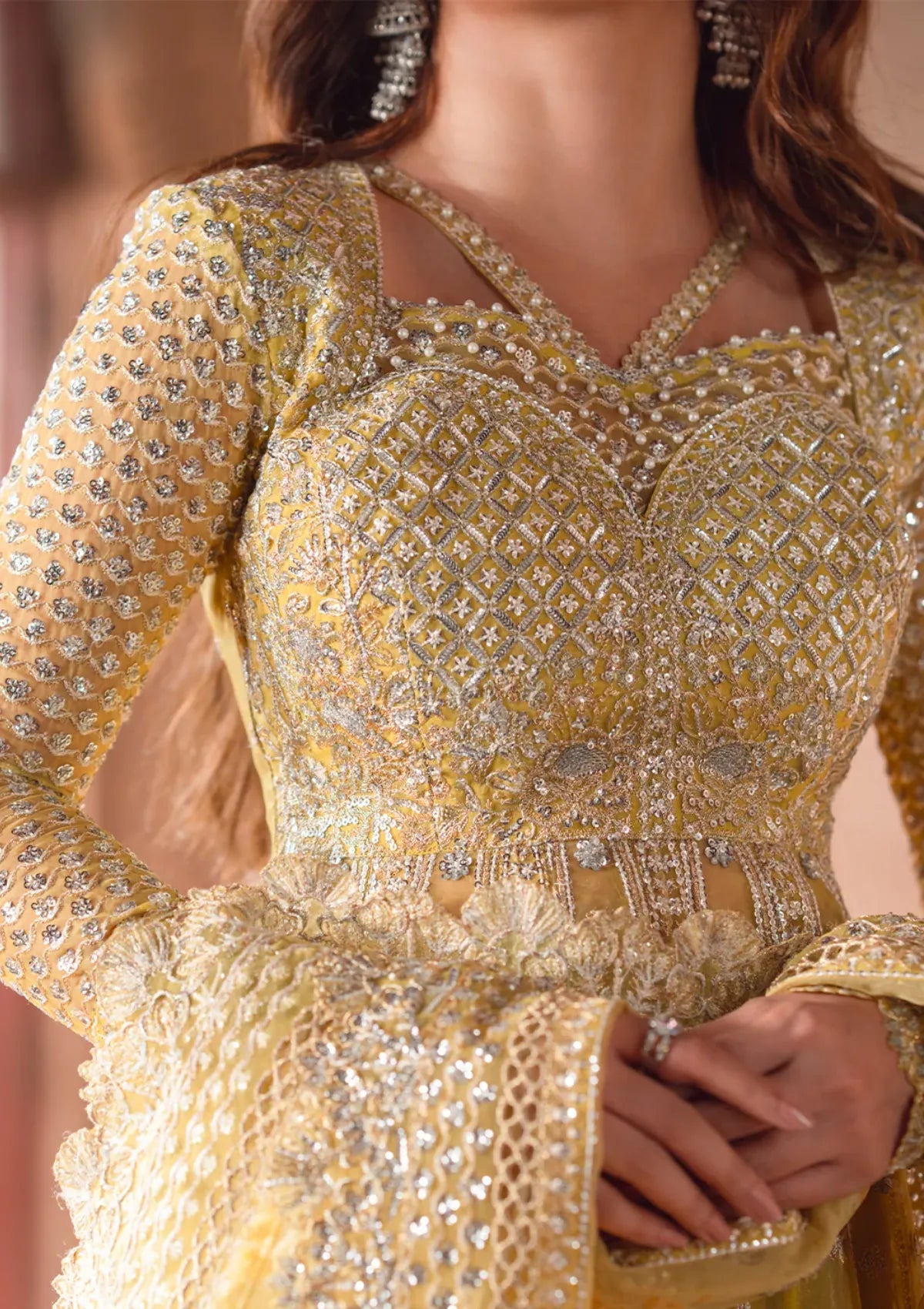 mohsin-saeed-fabrics-designer-daily-wear-formal-and-wedding-suits-within-budget-This-product-is-from-bin-ilyas-sona-gachi-formals25-d-606-is-available-on-Mohsin-saeed-fabrics-website.