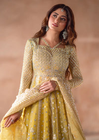 mohsin-saeed-fabrics-designer-daily-wear-formal-and-wedding-suits-within-budget-This-product-is-from-bin-ilyas-sona-gachi-formals25-d-606-is-available-on-Mohsin-saeed-fabrics-website.