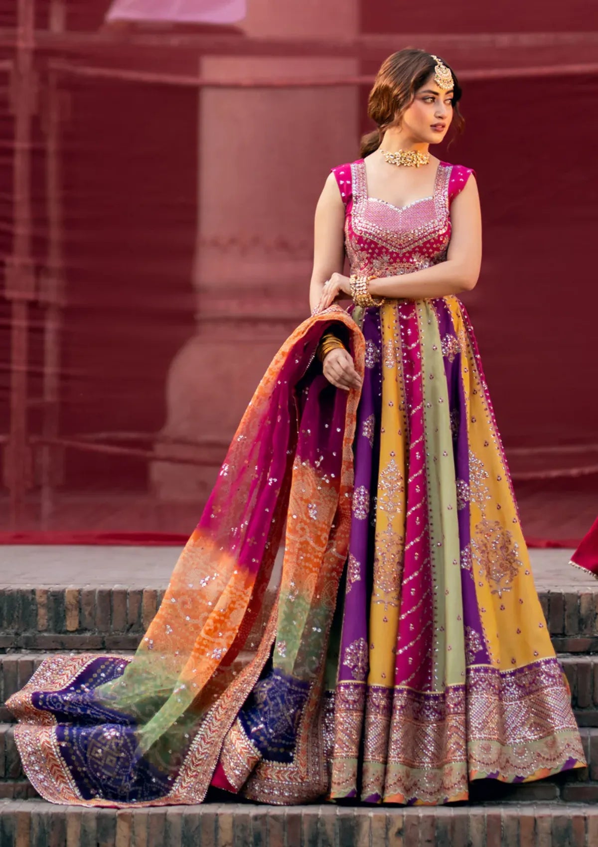 mohsin-saeed-fabrics-designer-daily-wear-formal-and-wedding-suits-within-budget-This-product-is-from-bin-ilyas-sona-gachi-formals25-d-607-is-available-on-Mohsin-saeed-fabrics-website.