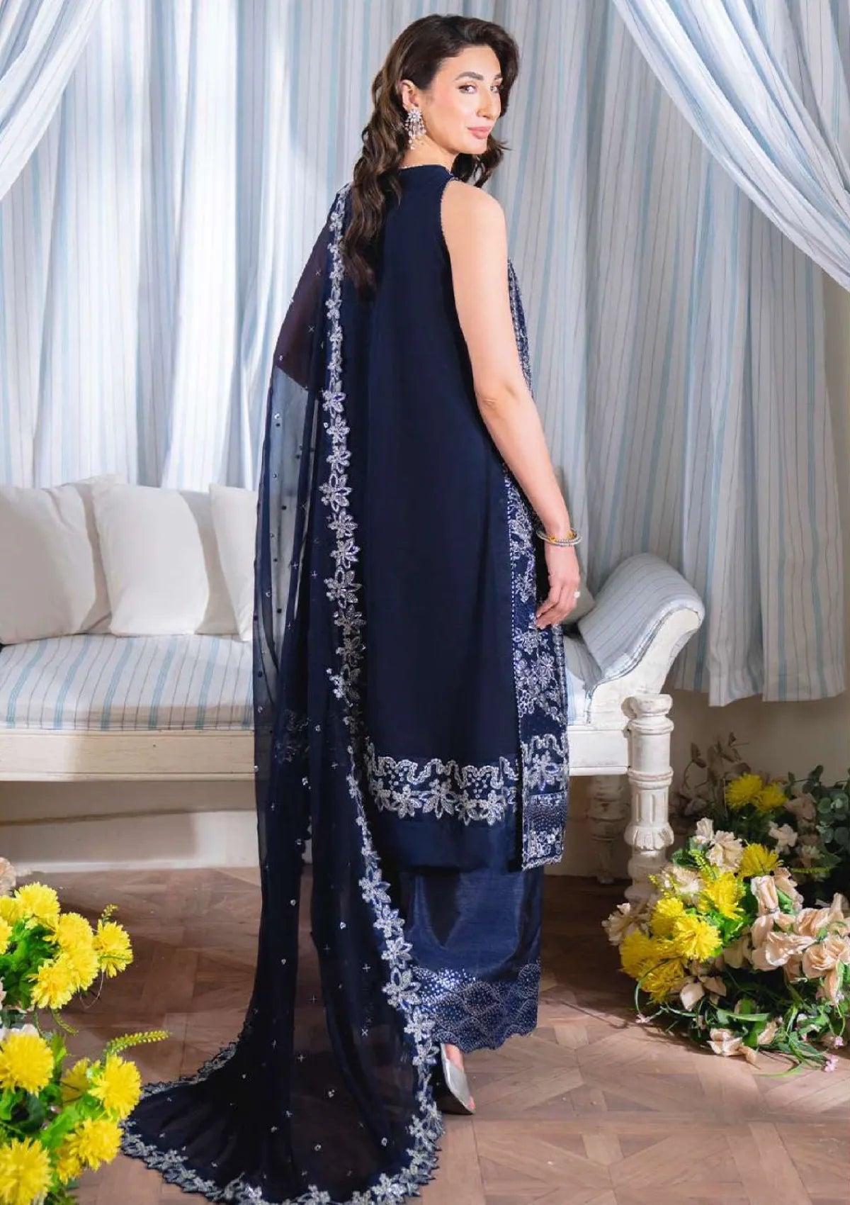 mohsin-saeed-fabrics-designer-daily-wear-formal-and-wedding-suits-within-budget-This-product-is-from-neeshay-dastaan-luxury-chiffon25-neelisha-is-available-on-Mohsin-saeed-fabrics-website.