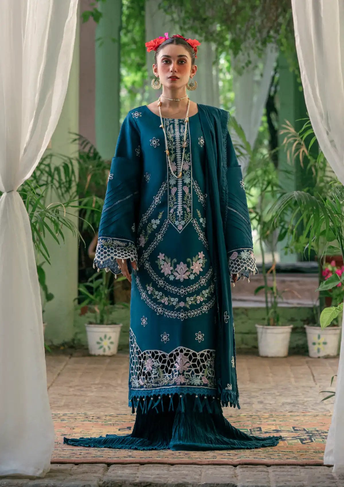 Parishay Dastak Karandi Winter'23 DTK-02 - Mohsin Saeed Fabrics