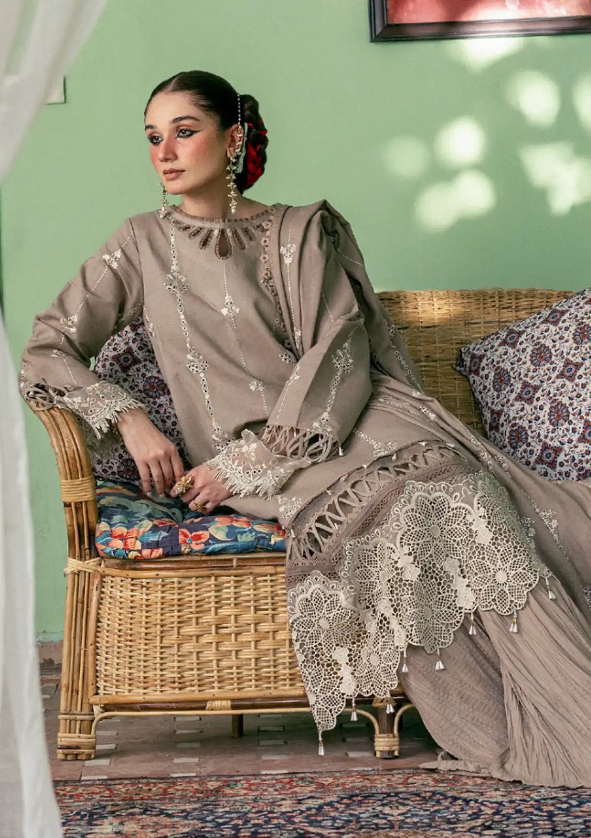 Parishay Dastak Karandi Winter'23 DTK-03 - Mohsin Saeed Fabrics