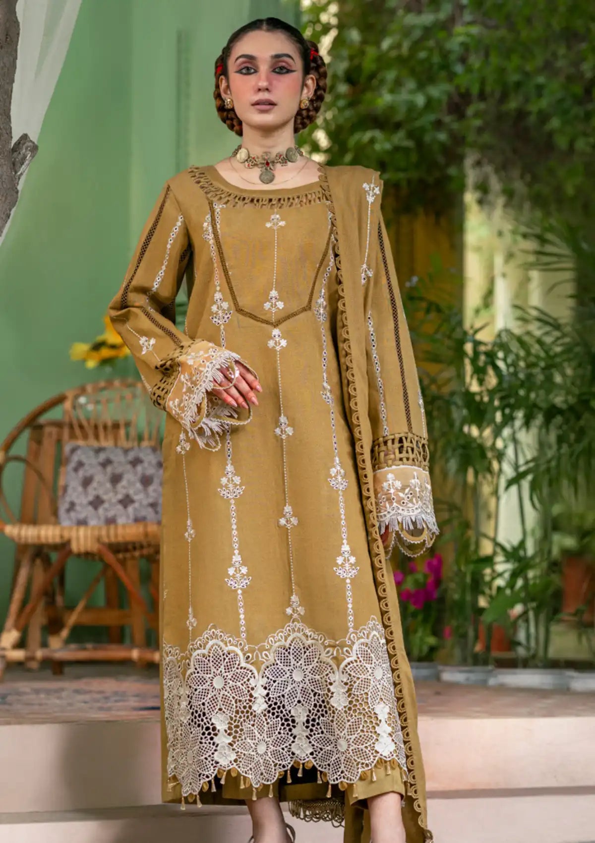 Parishay Dastak Karandi Winter'23 DTK-08 - Mohsin Saeed Fabrics