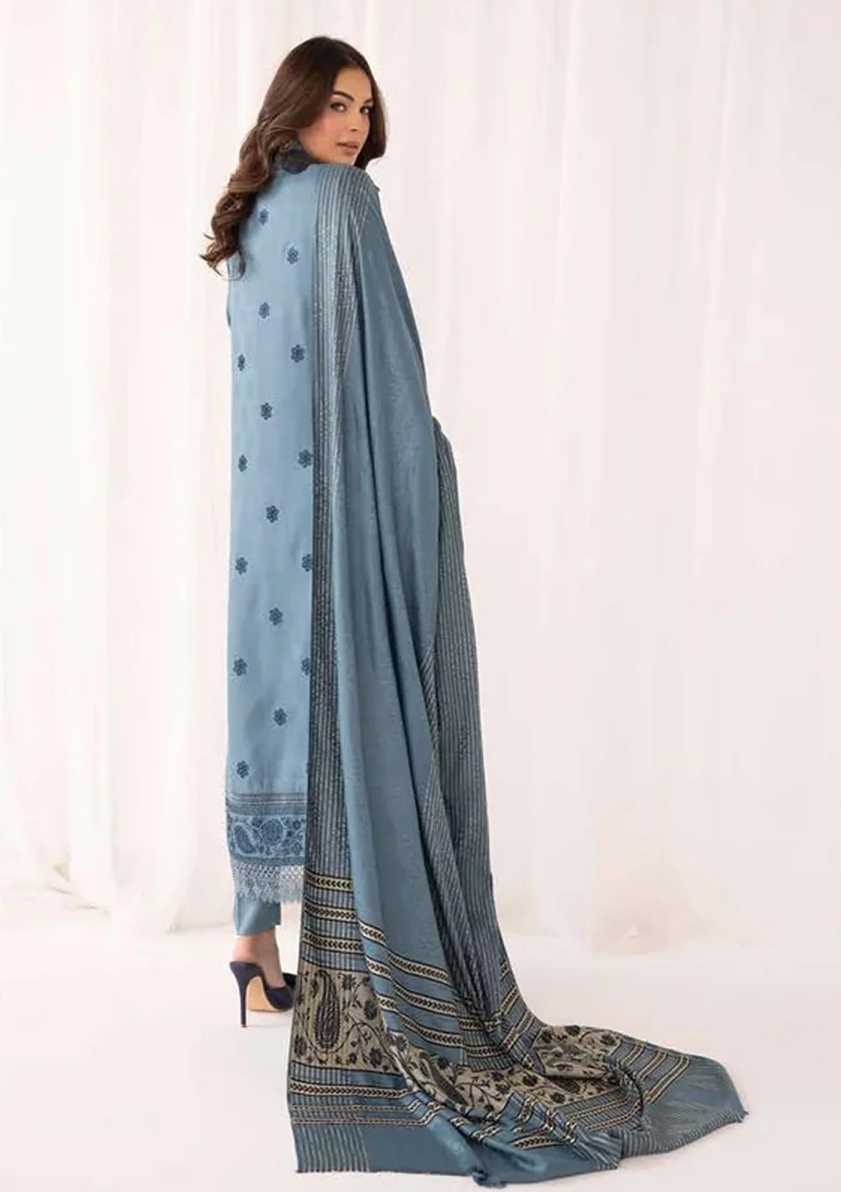 Dastoor By Khoobsurat Emb Peach Leather'23 D-237 - Mohsin Saeed Fabrics