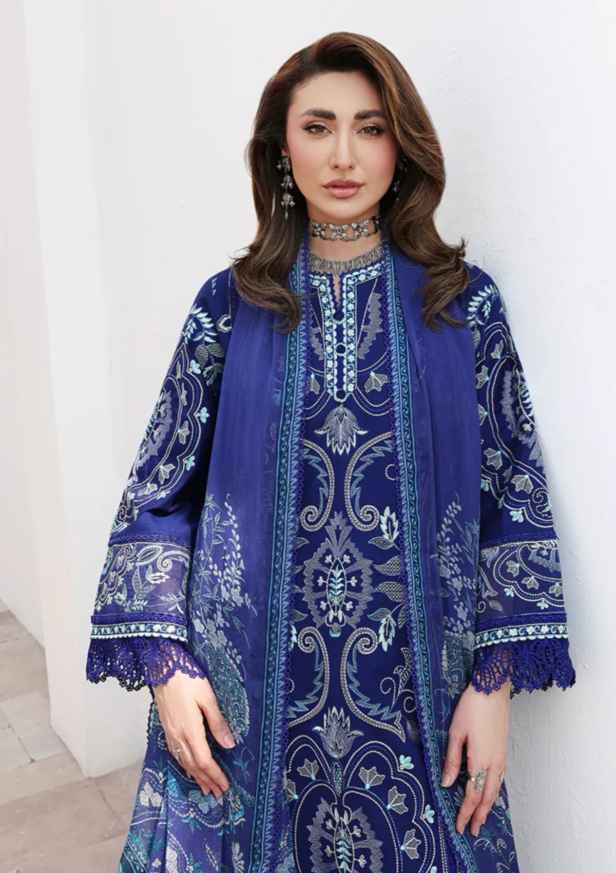 Roheenaz Floral Reveire Luxury Lawn'26 RNZ-612 Daylight Charm