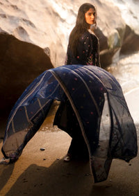 mohsin-saeed-fabrics-luxury-fashion-collection-daily-wear-wedding-and-formal-in-budget-This-product-is-from-mahnur-sirene-luxury-lawn25-derya-is-available-on-Mohsin-saeed-fabrics-website.