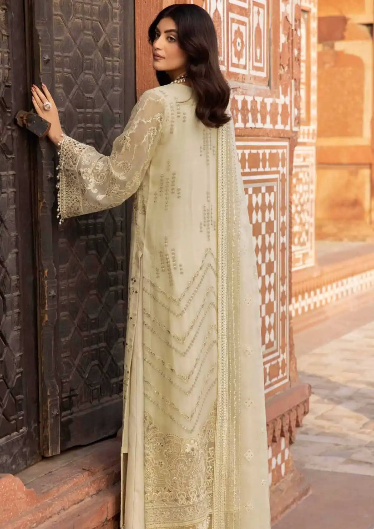 mohsin-saeed-fabrics-luxury-fashion-collection-daily-wear-wedding-and-formal-in-budget-This-product-is-from-lavish-dilkash-luxury-chiffon25-d-09-sundy-beach-is-available-on-Mohsin-saeed-fabrics-website.
