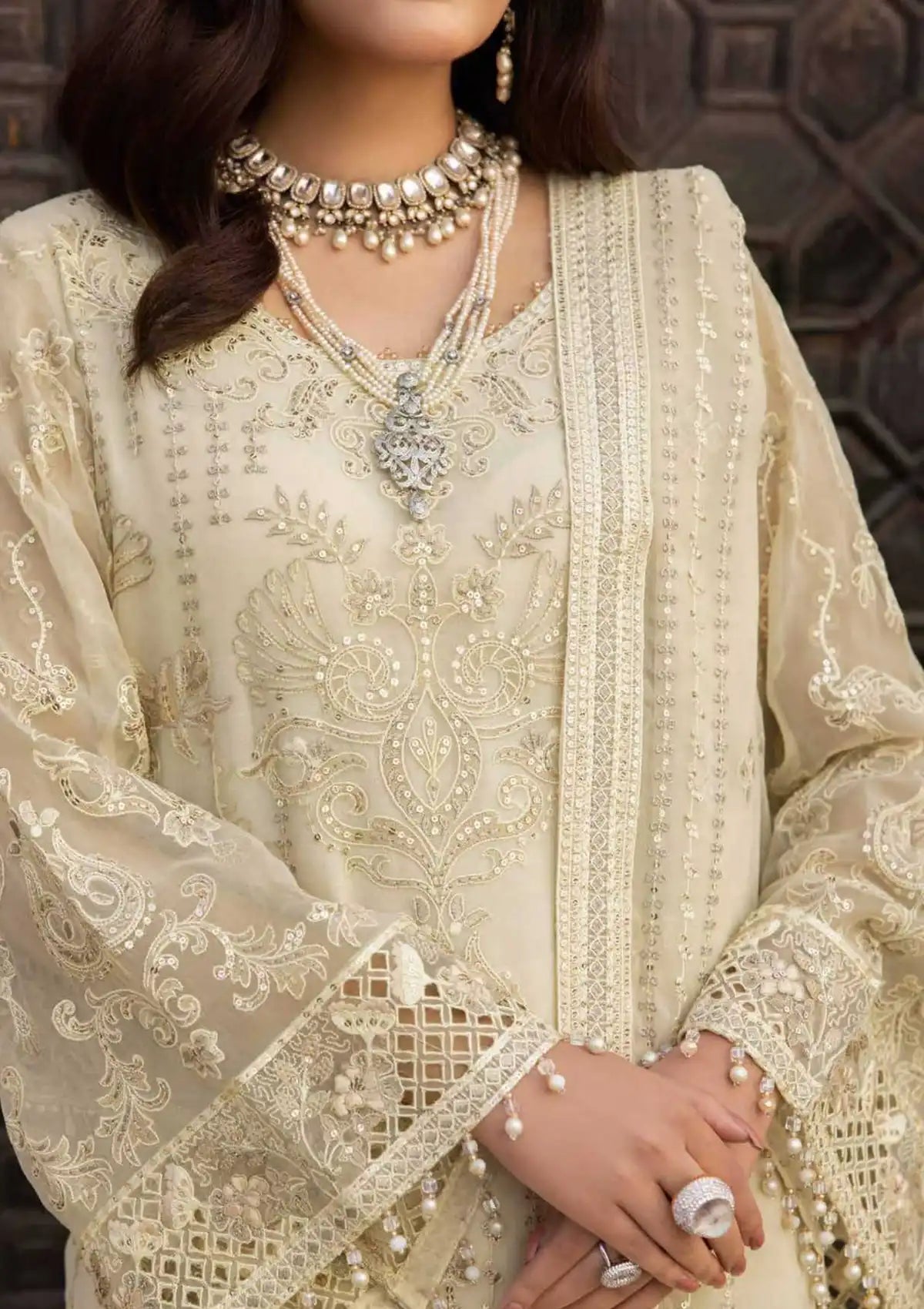 mohsin-saeed-fabrics-luxury-fashion-collection-daily-wear-wedding-and-formal-in-budget-This-product-is-from-lavish-dilkash-luxury-chiffon25-d-09-sundy-beach-is-available-on-Mohsin-saeed-fabrics-website.