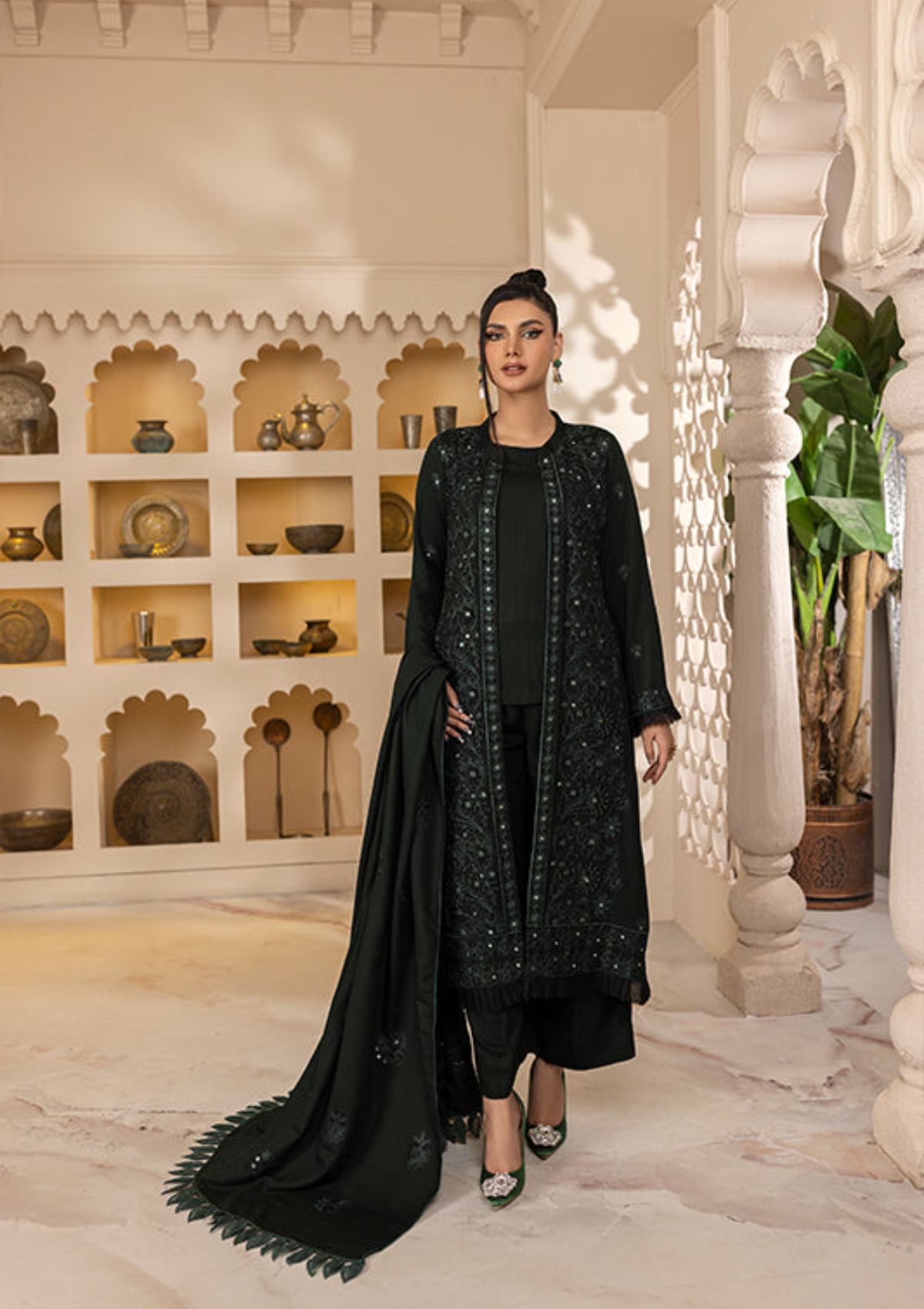 Rajis Dil Nihaad Silk Karandi'23 RJ-05 - Mohsin Saeed Fabrics