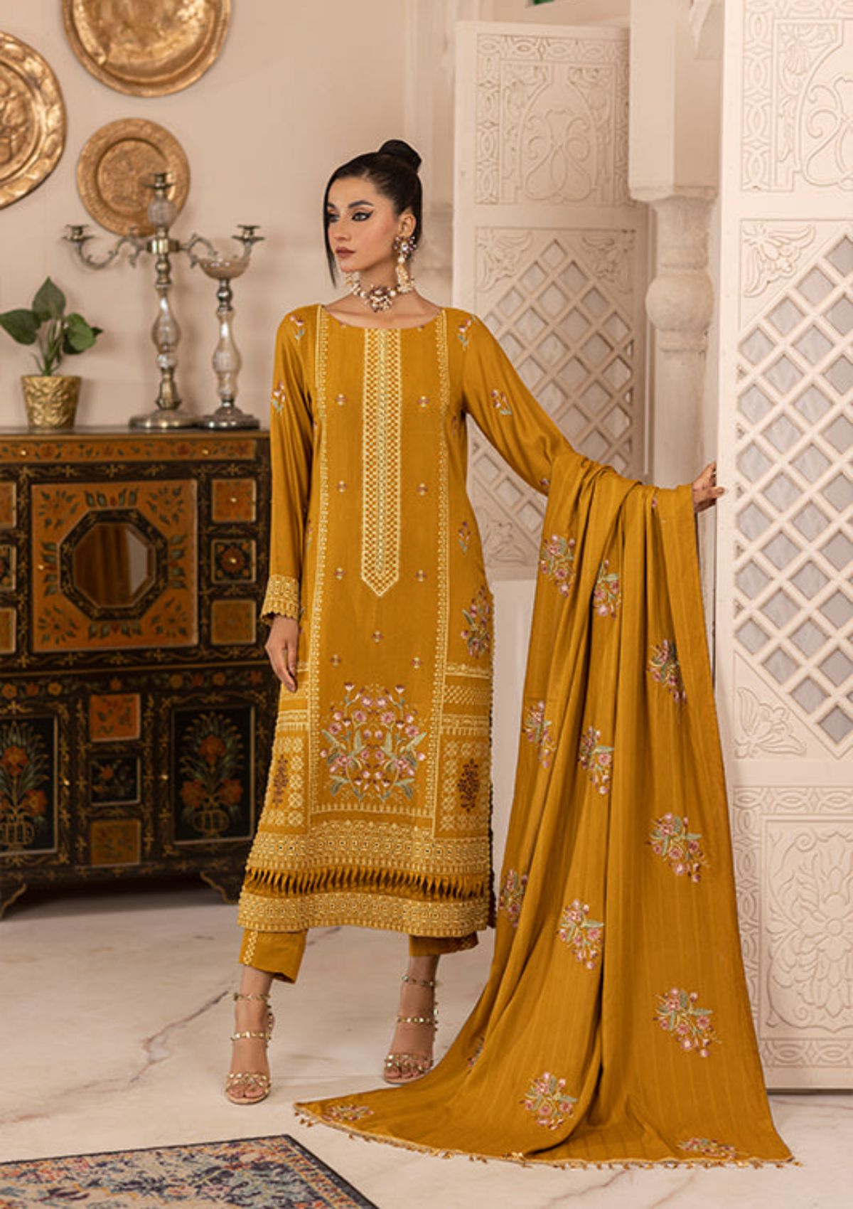 Rajis Dil Nihaad Silk Karandi'23 RJ-06 - Mohsin Saeed Fabrics
