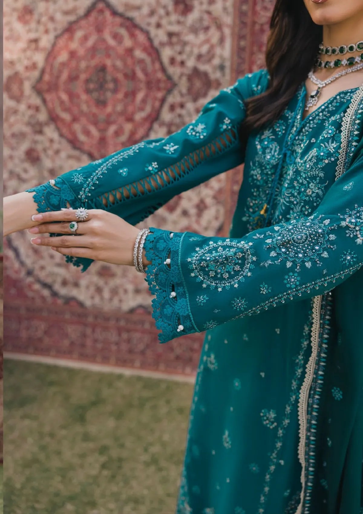 Eshaisha Luxury Winter'25 EA- LW-5563