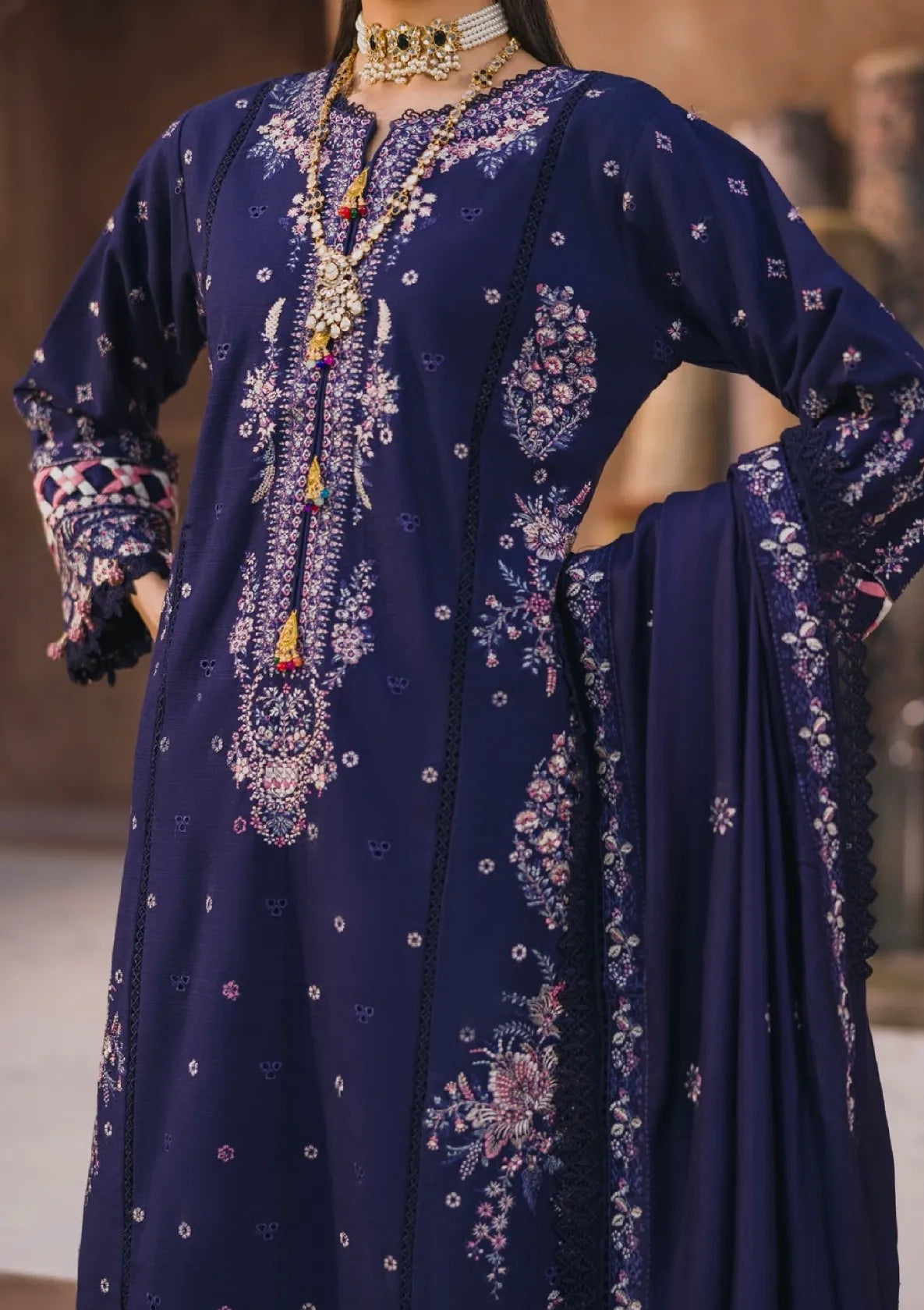 Eshaisha Luxury Winter'25 EA- LW-5564