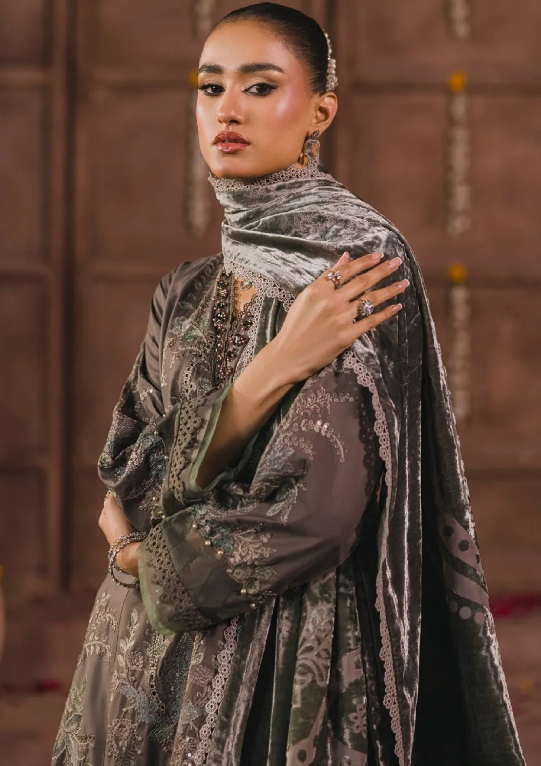 Eshaisha Luxury Winter'25 EA- LW-5565