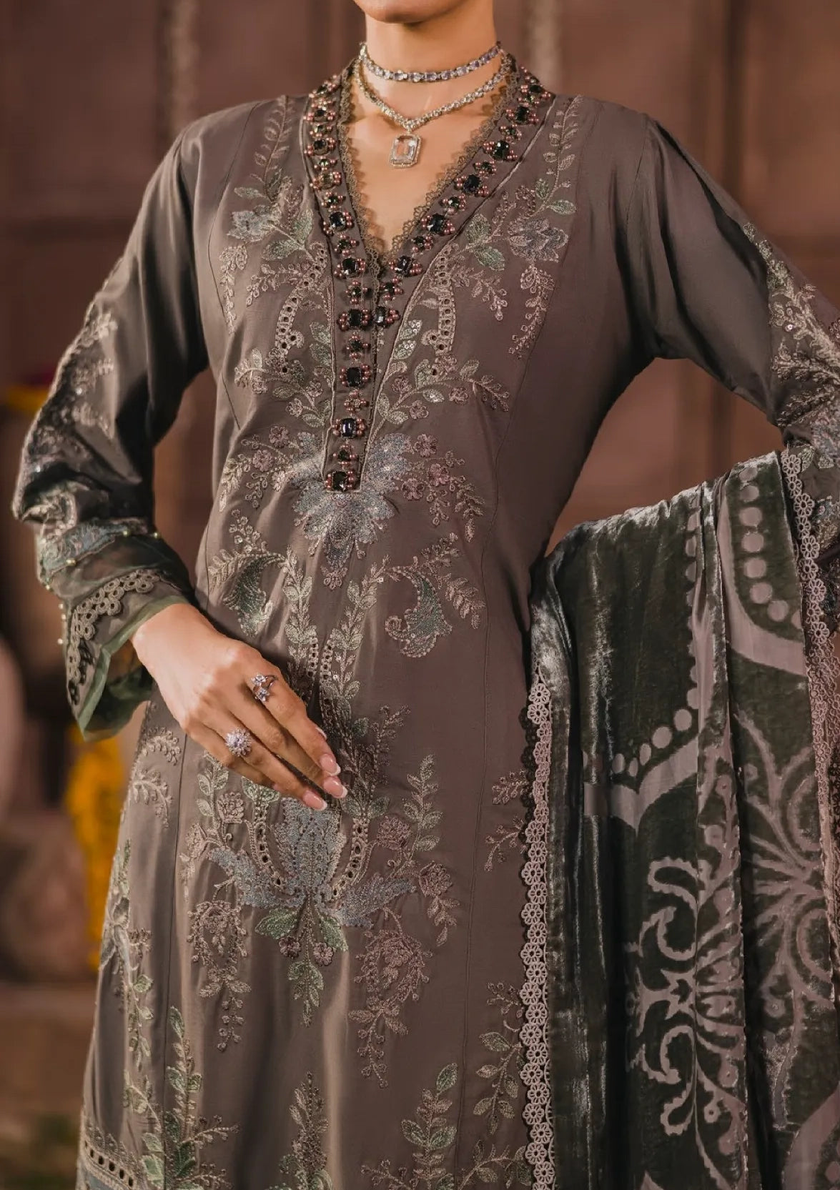 Eshaisha Luxury Winter'25 EA- LW-5565