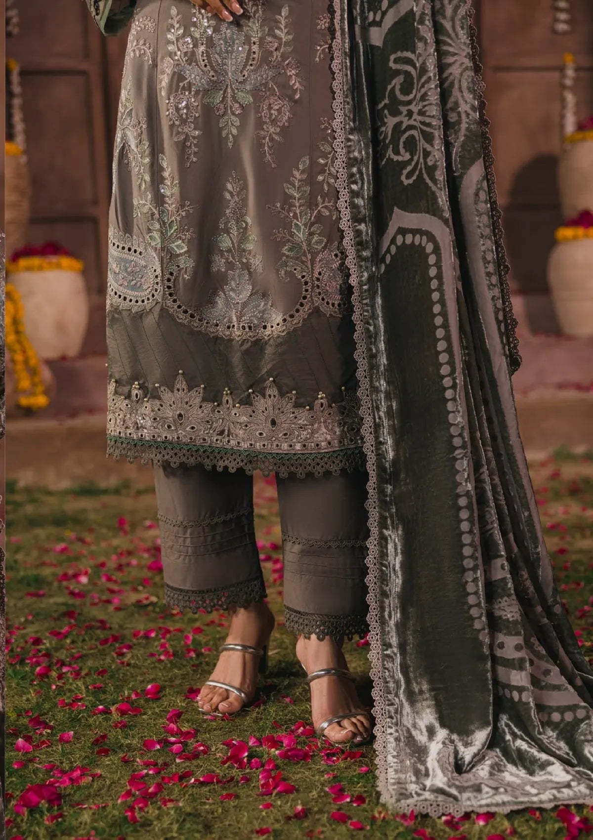 Eshaisha Luxury Winter'25 EA- LW-5565