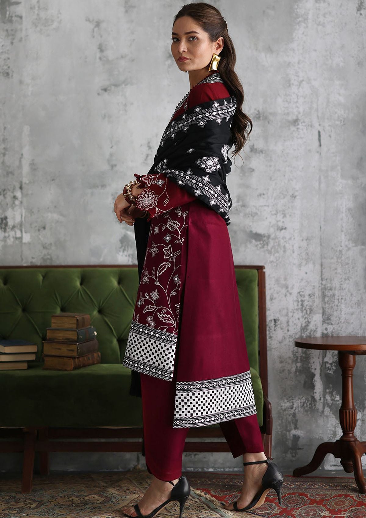 Gul Ahmed Emb Pashmina'26 AP-62033