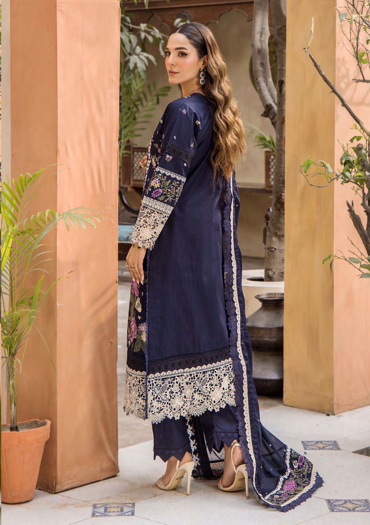 mohsin-saeed-fabrics-luxury-fashion-collection-daily-wear-wedding-and-formal-in-budget-This-product-is-from-eshaisha-luxury-lawn25-ea-5534-is-available-on-Mohsin-saeed-fabrics-website.