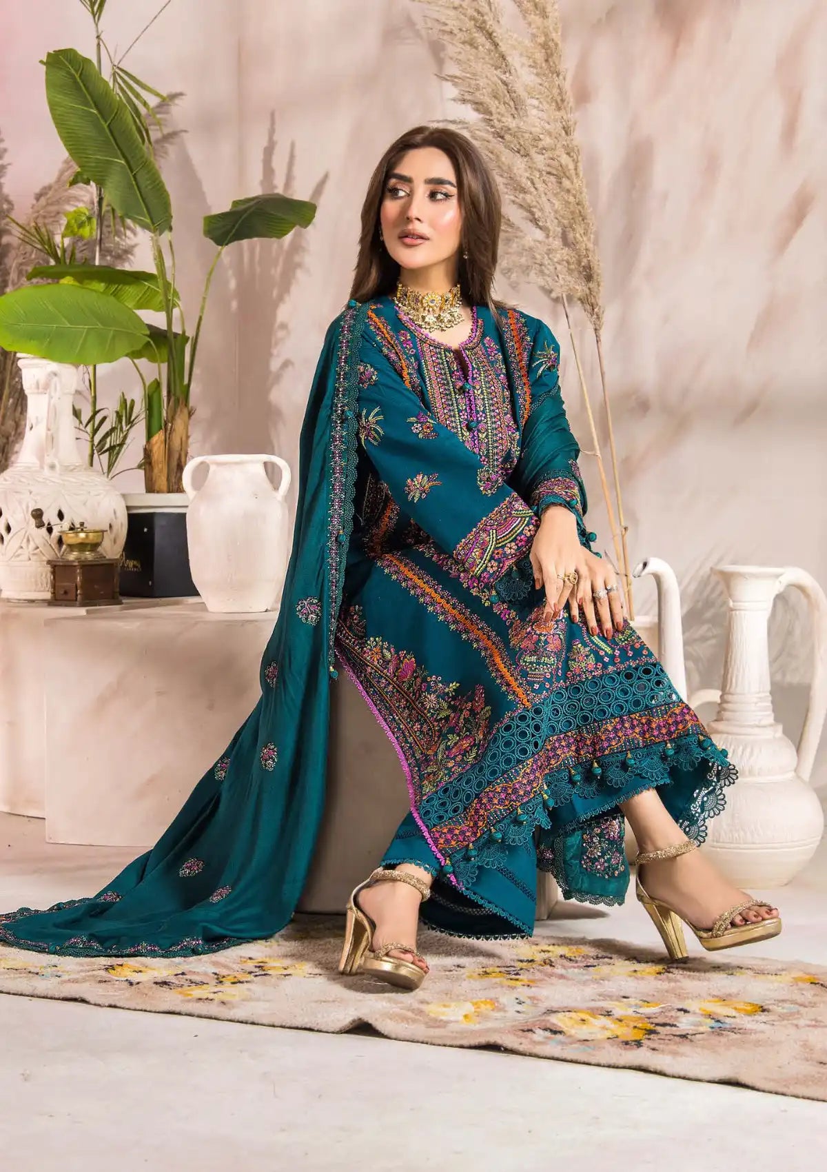 Eshaisha Luxury Winter'24 Vol-02 EA-LW-5524