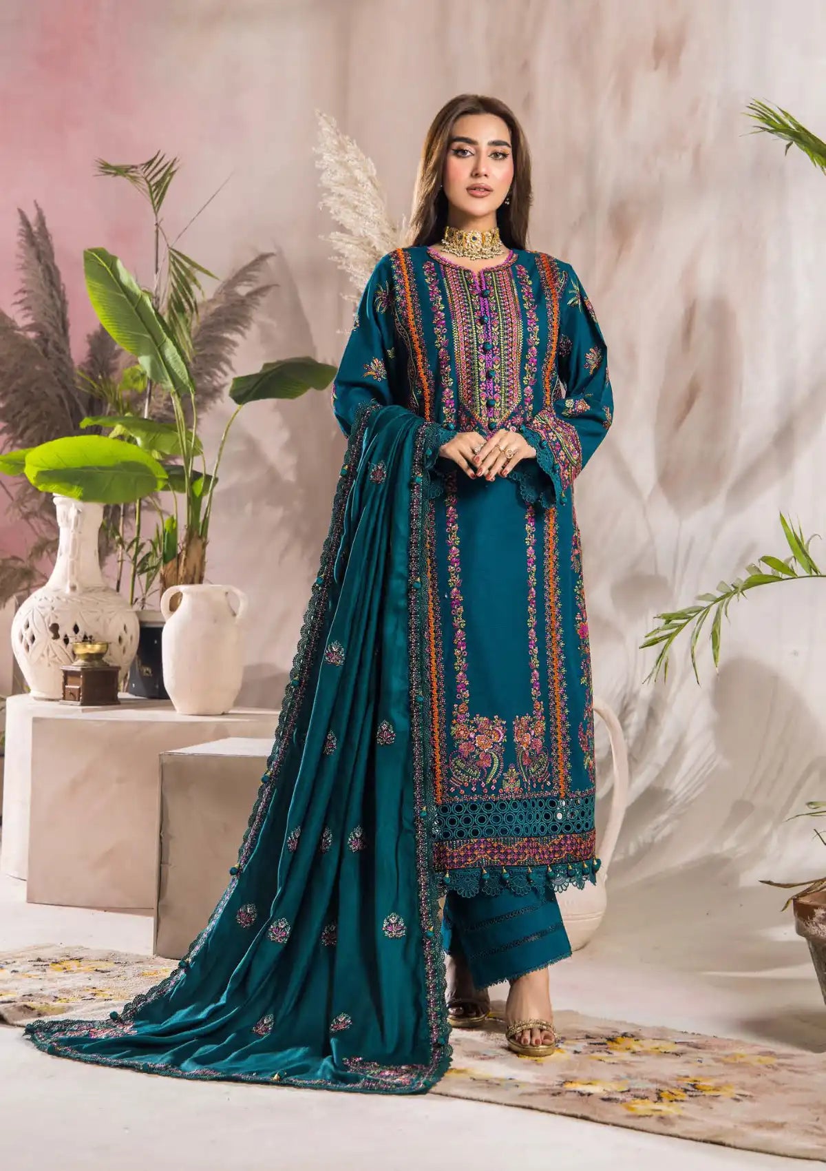 Eshaisha Luxury Winter'24 Vol-02 EA-LW-5524