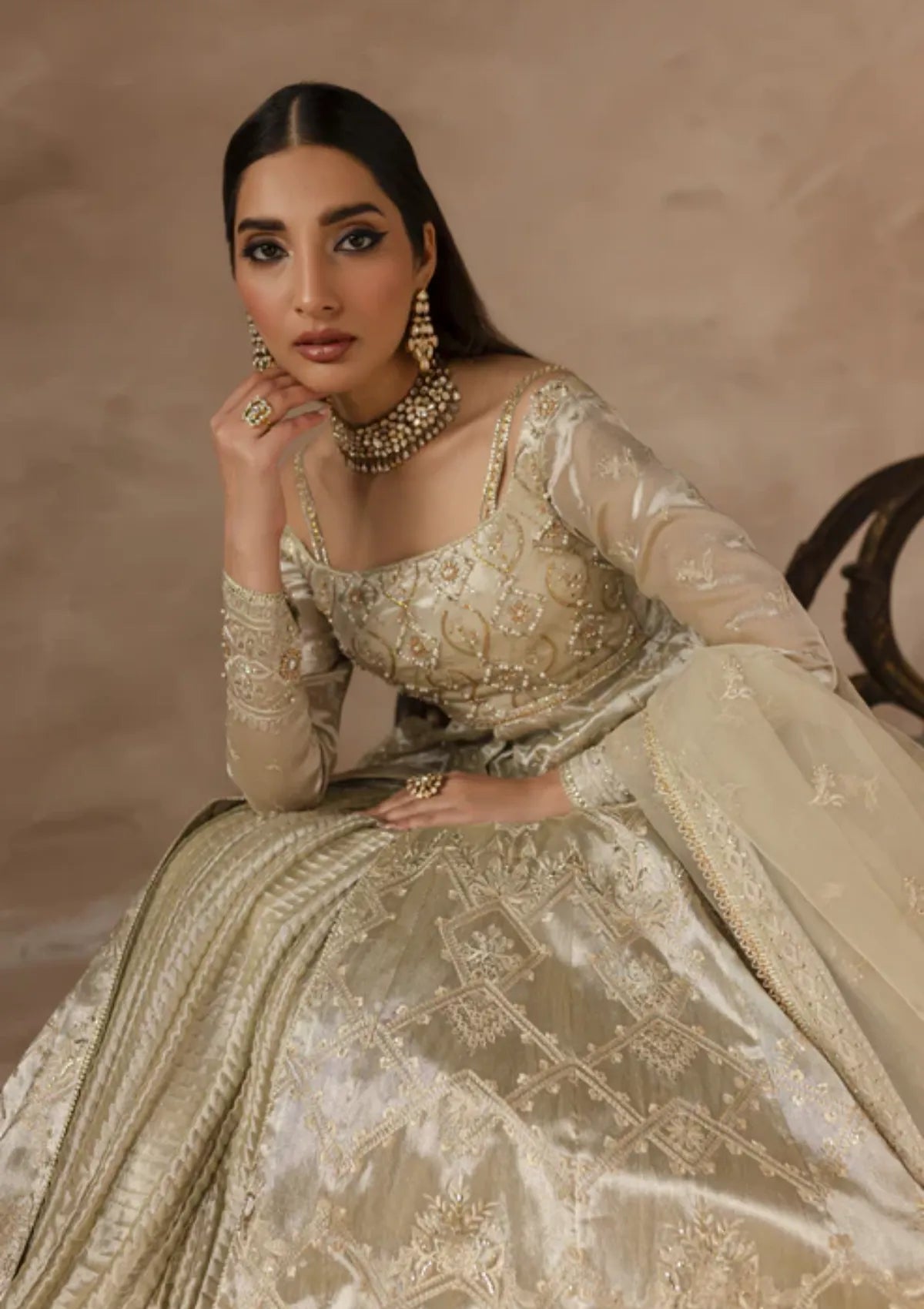 mohsin-saeed-fabrics-designer-daily-wear-formal-and-wedding-suits-within-budget-This-product-is-from-imran-ramzan-eblouir25-eclat-de-lune-is-available-on-Mohsin-saeed-fabrics-website.