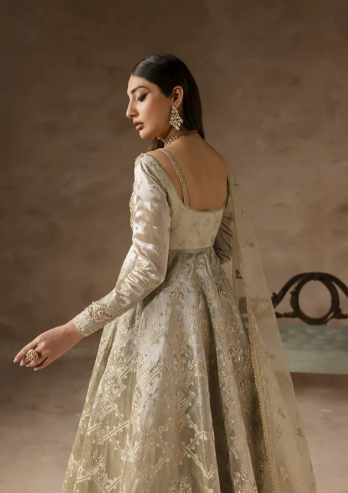mohsin-saeed-fabrics-designer-daily-wear-formal-and-wedding-suits-within-budget-This-product-is-from-imran-ramzan-eblouir25-eclat-de-lune-is-available-on-Mohsin-saeed-fabrics-website.