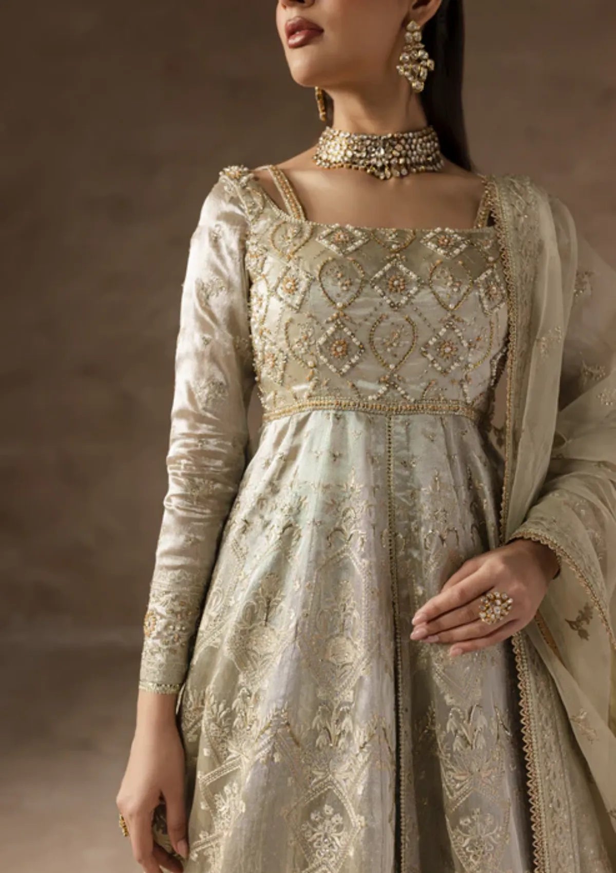mohsin-saeed-fabrics-designer-daily-wear-formal-and-wedding-suits-within-budget-This-product-is-from-imran-ramzan-eblouir25-eclat-de-lune-is-available-on-Mohsin-saeed-fabrics-website.