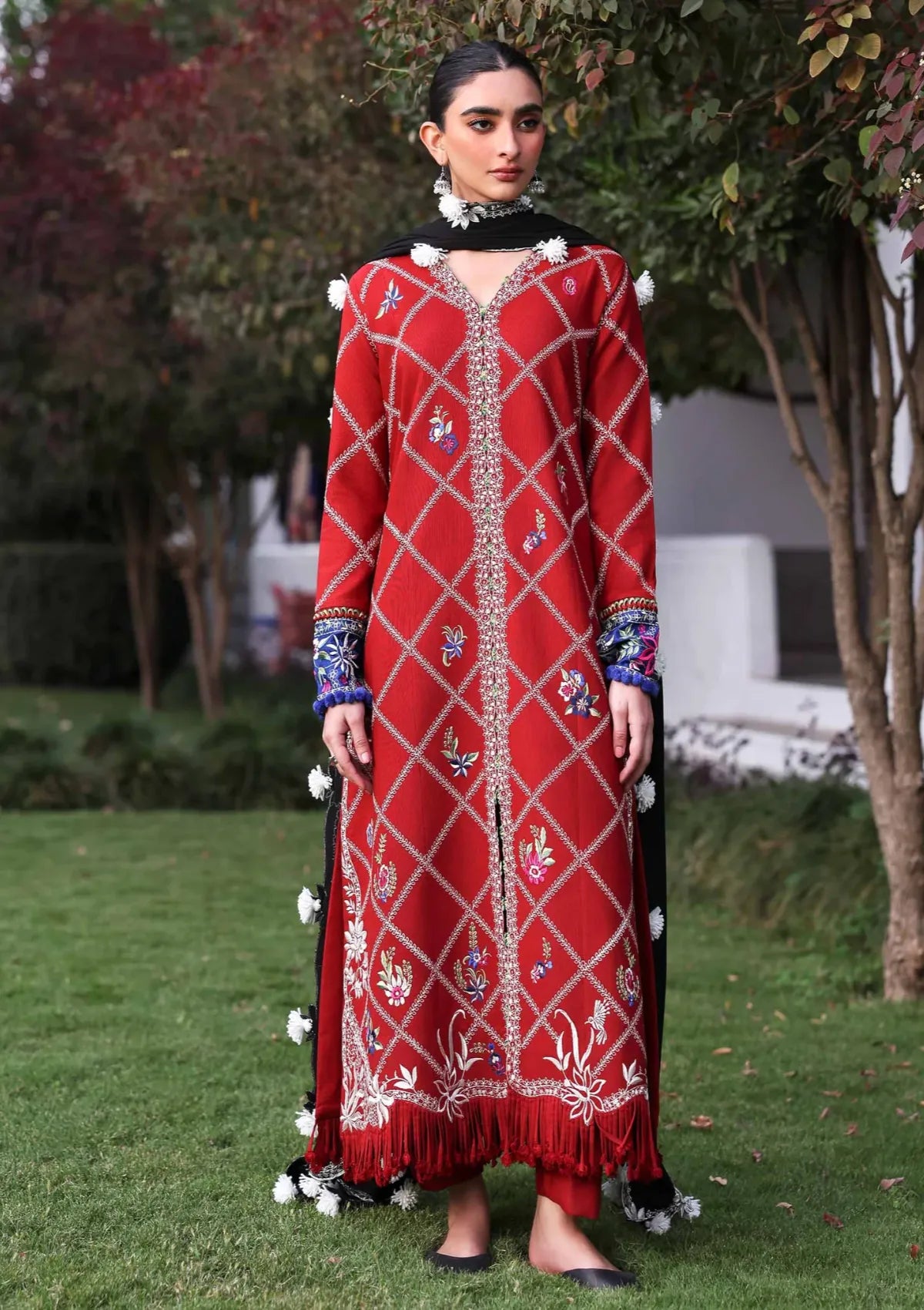 Republic Amaris Luxury Shawl'25 D-15 Elara