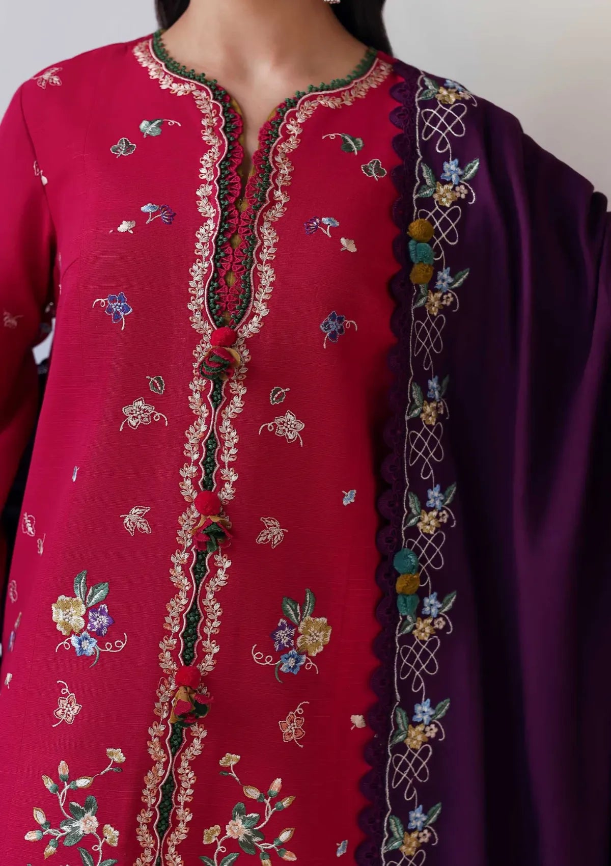 Republic Amaris Luxury Shawl'25 D-08 Elaria