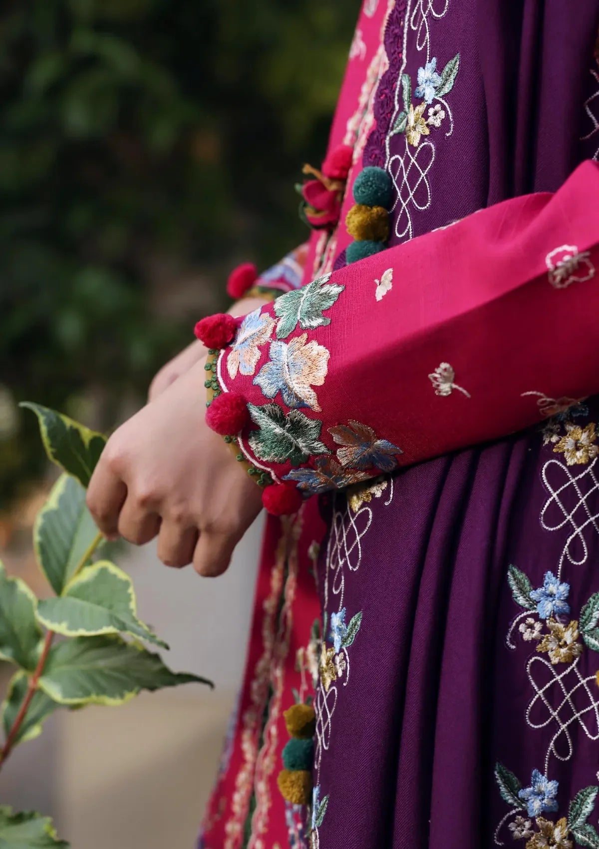 Republic Amaris Luxury Shawl'25 D-08 Elaria