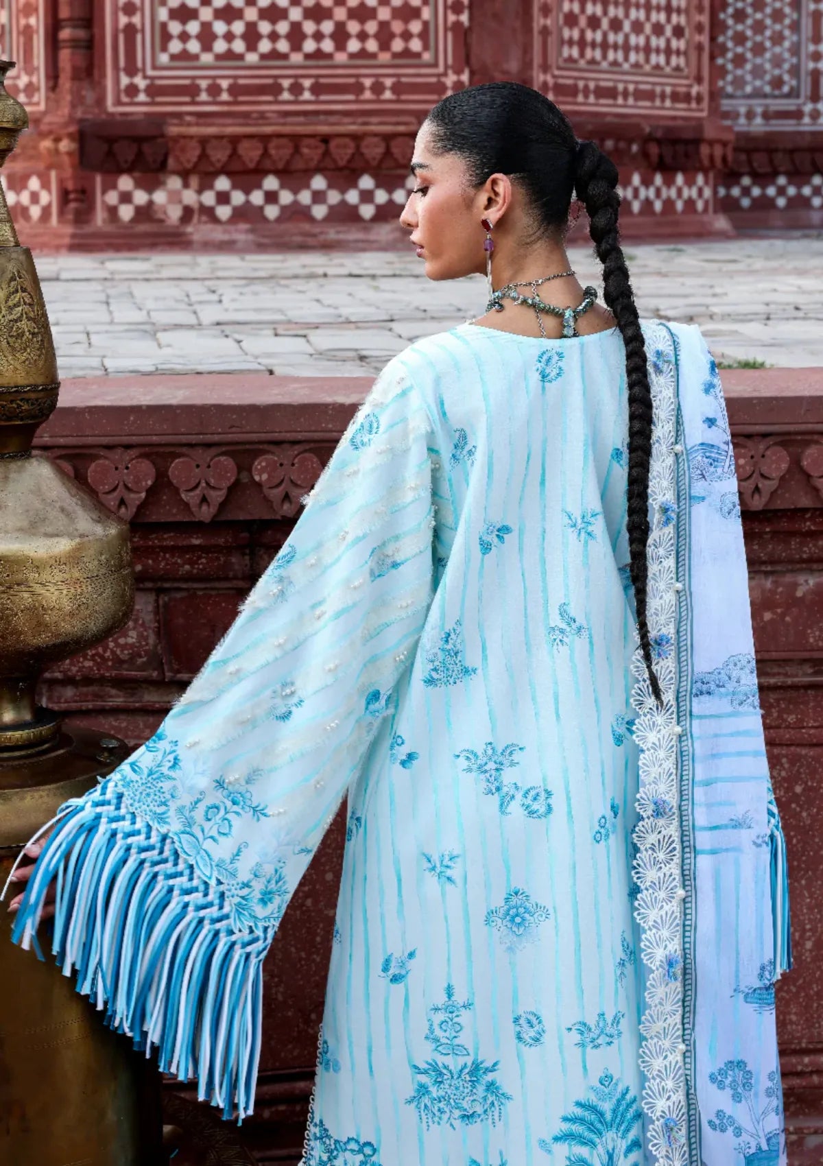 Republic Neoma Lawn'26 D-02 Elarya