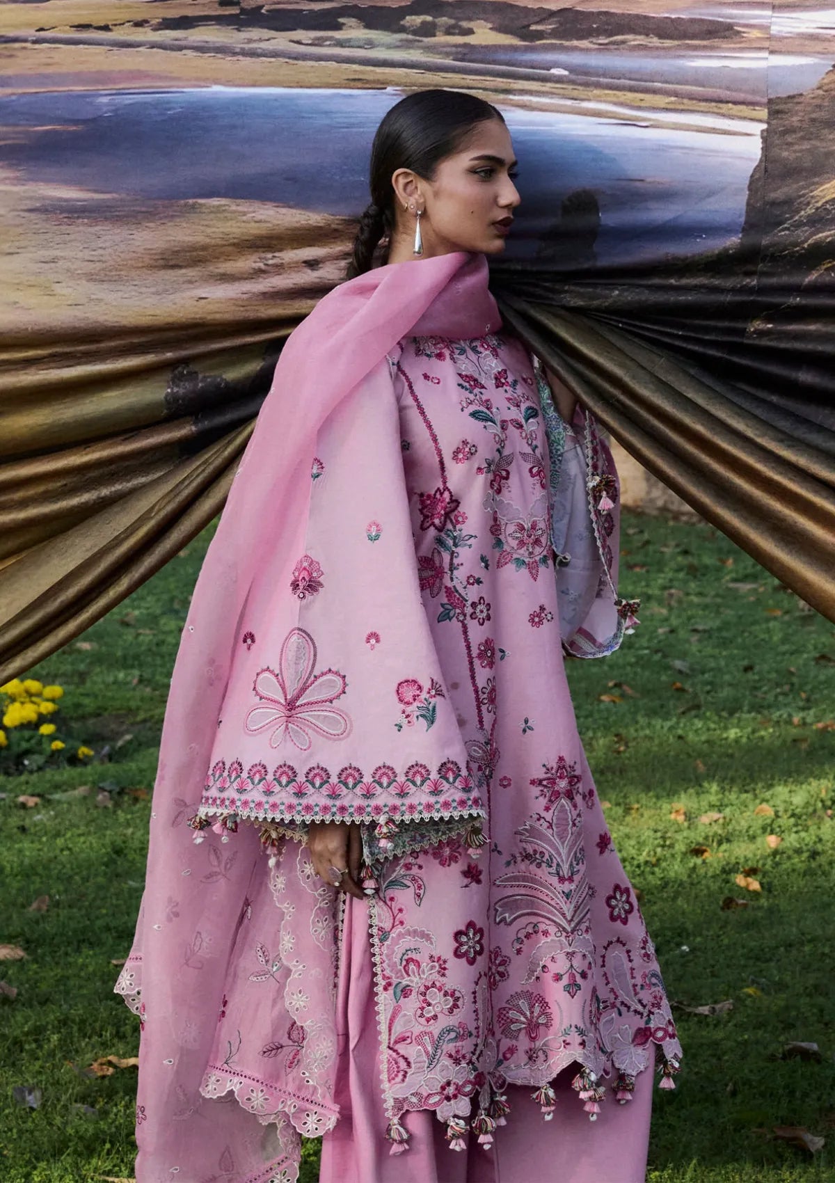 Hussain Rehar Zan Luxury Lawn'26 -Elfa