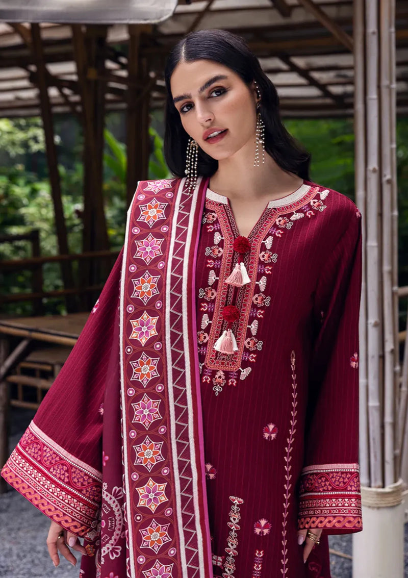 Mushq Hemline Symphony Karandi'25 D-03 Emerald Glimmer