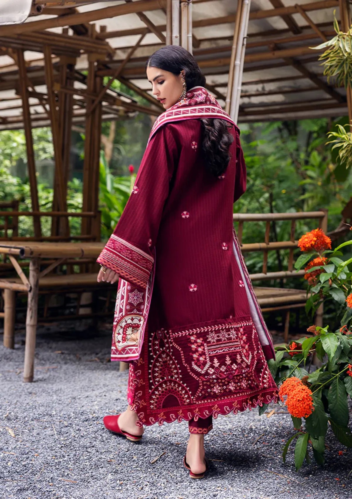 Mushq Hemline Symphony Karandi'25 D-03 Emerald Glimmer