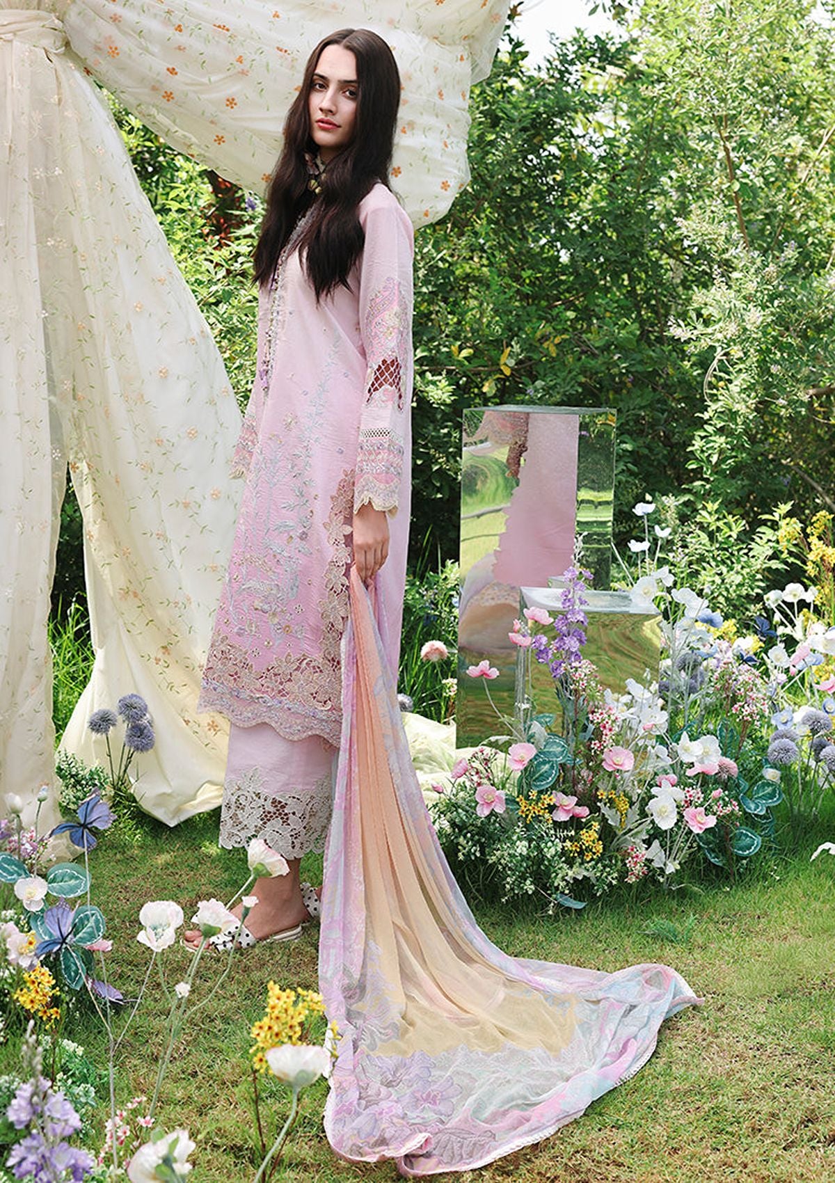 Mushq Hemline The Secret Garden Lawn'26 D-12 Enchanted Vine
