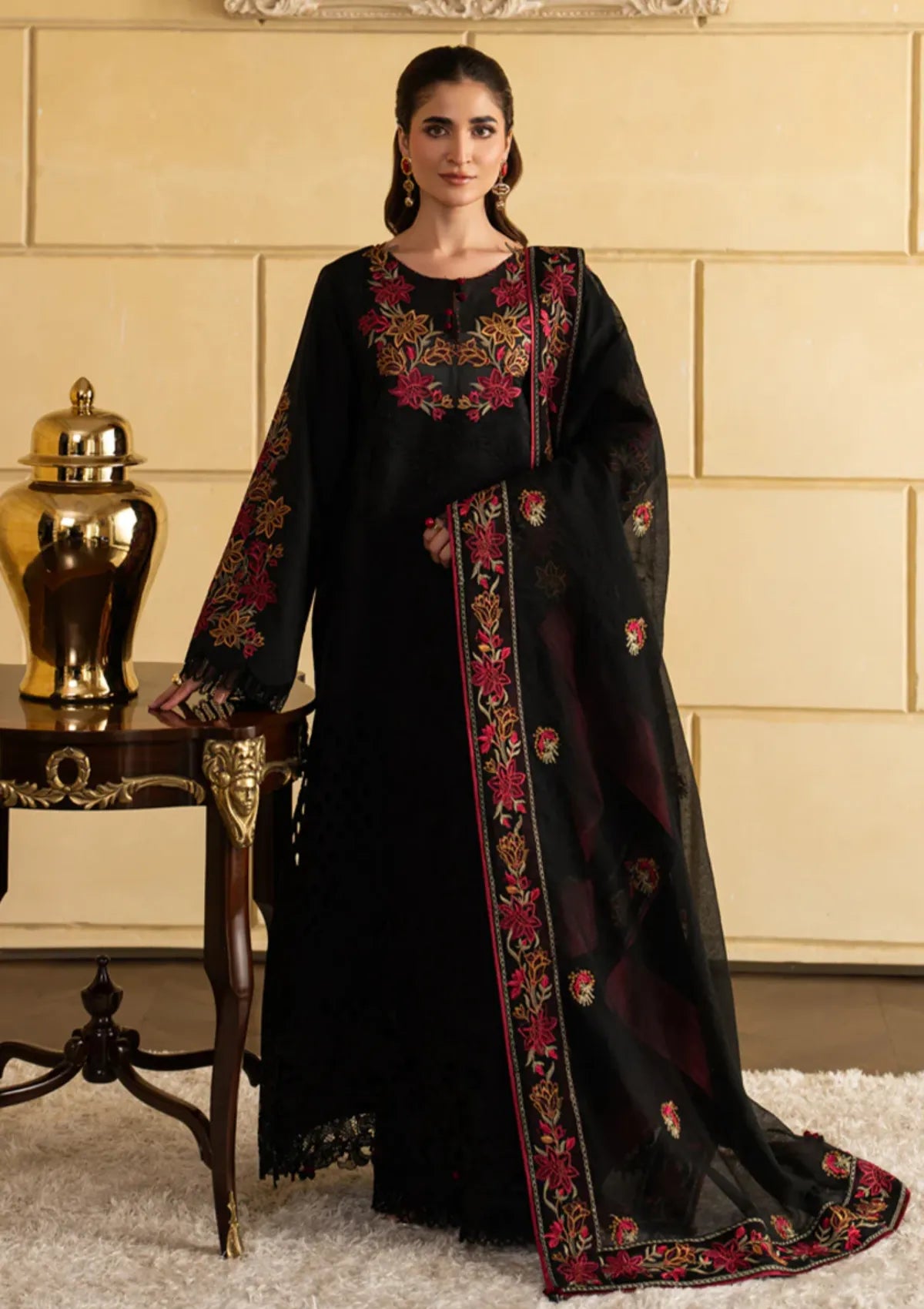 Rang Rasiya Carnation Eid Edit'26 D-09 EZRA