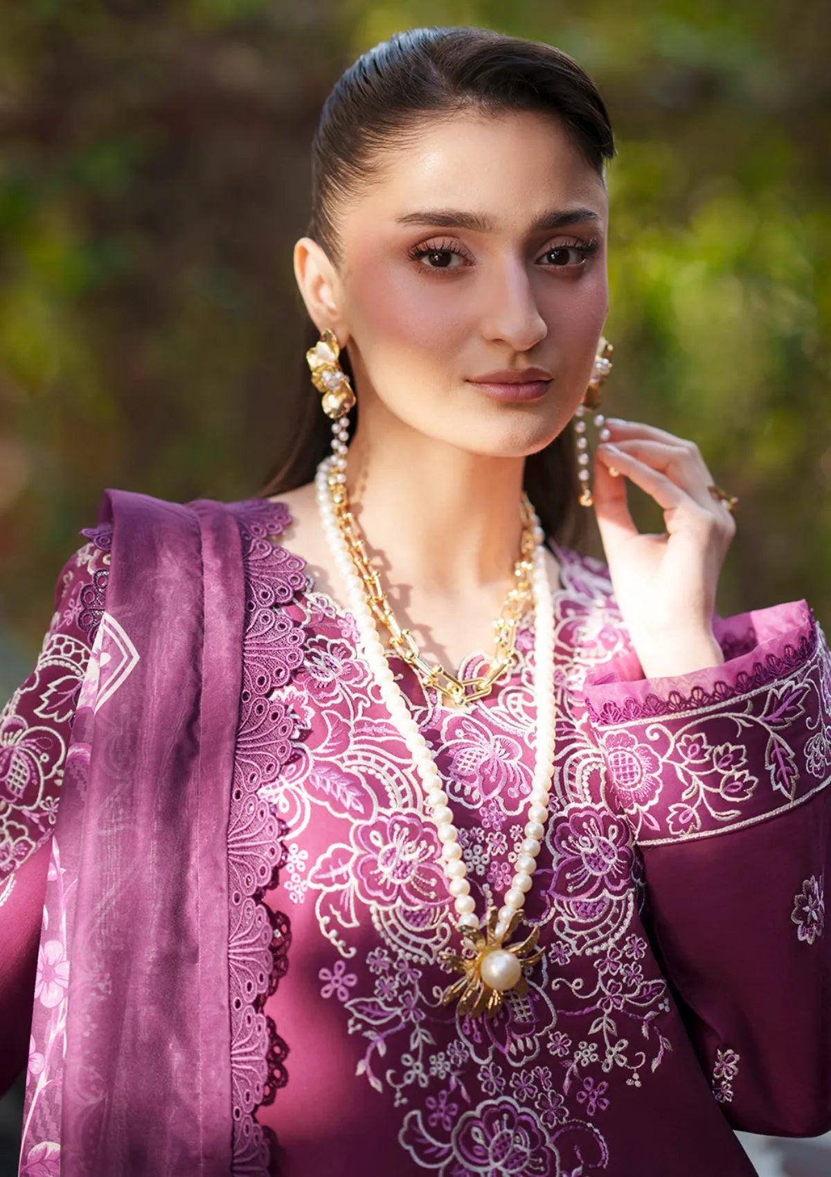 Mahnur Fiona Lawn'26 F-10