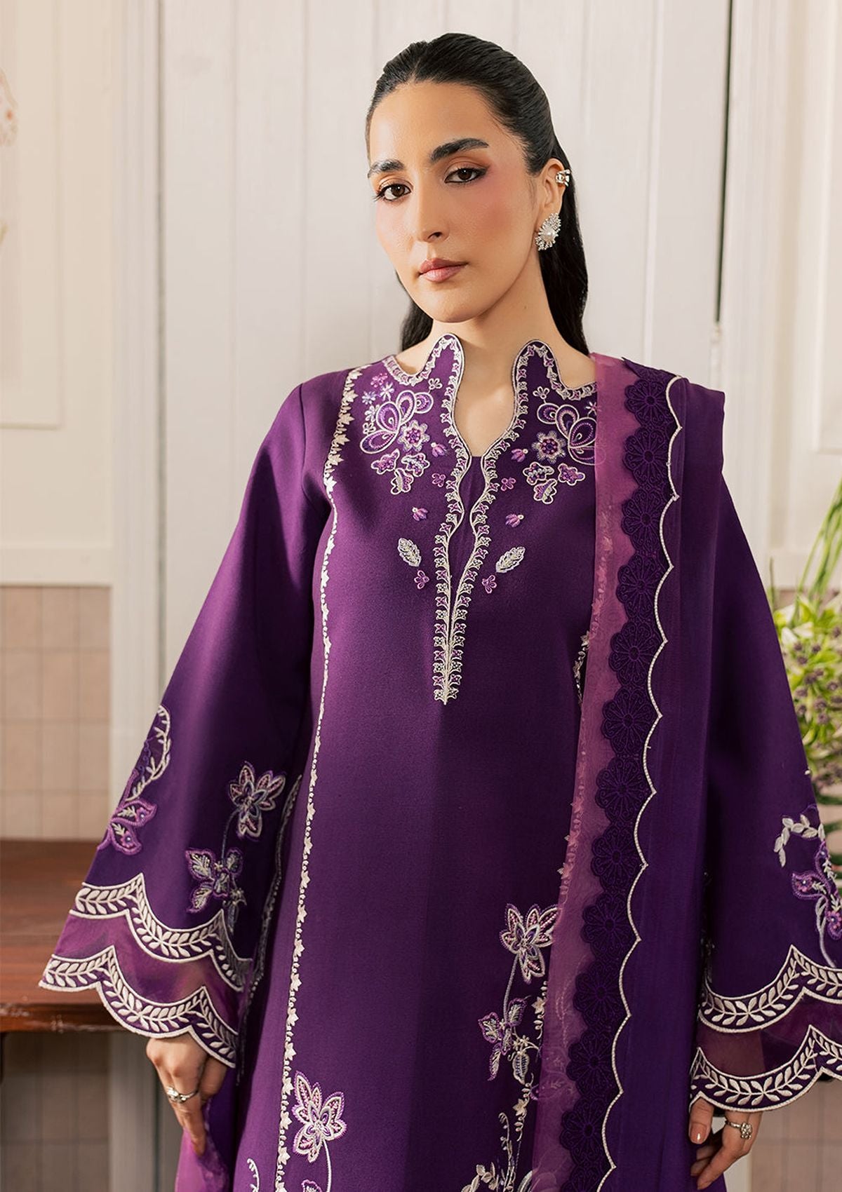 Mahnur Fiona Winter'26 FI-06