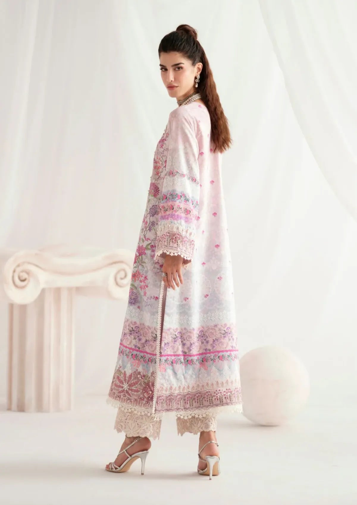 mohsin-saeed-fabrics-is-selling-online-and-in stores-Luxury-daily-wear-wedding-wear-formal-wear-in-budgeted-price-This-product-is-from-ajr-couture-garden-whispers-prints25-ajr-gw-01-floris-is-available-on-Mohsin-saeed-fabrics-website.