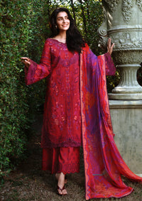 Mushq Amoi Held by Love'26 D-11 Falling Petals