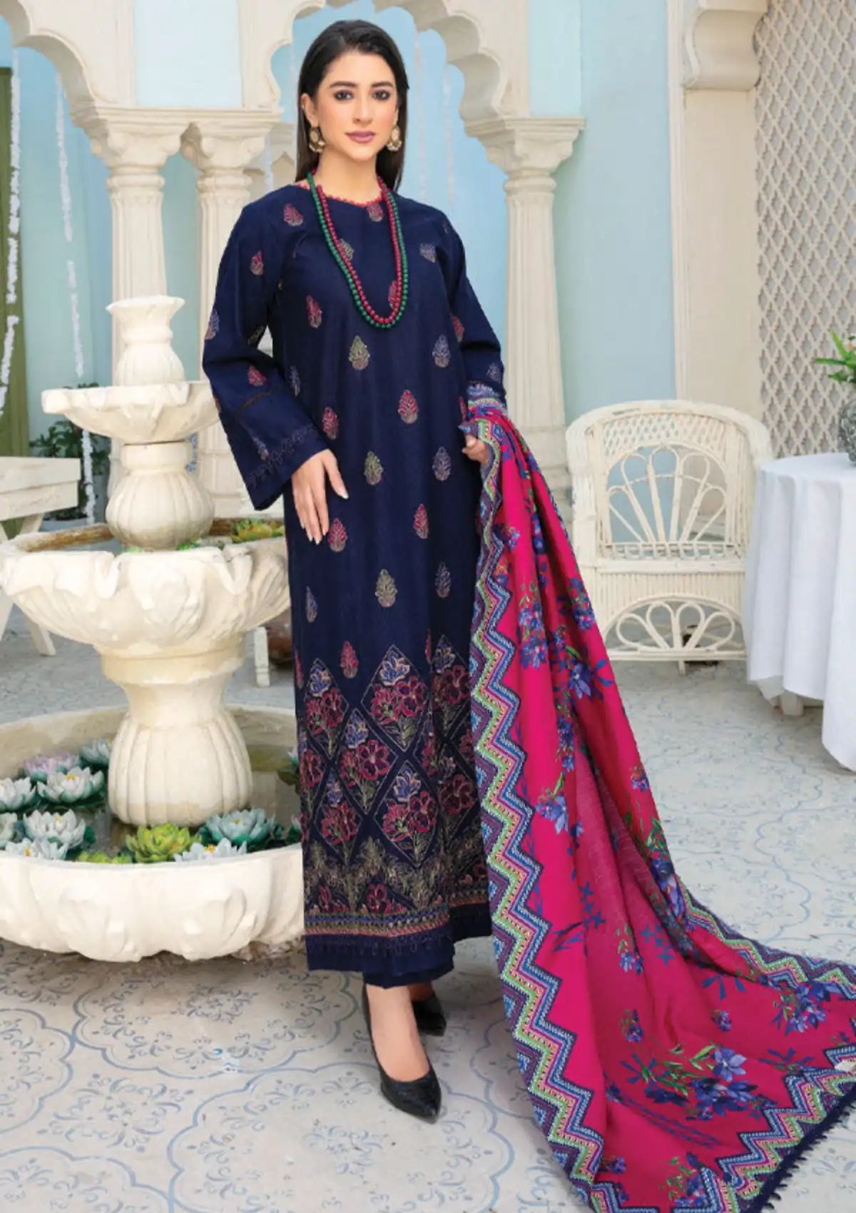 Feroza Falak Emb Khaddar'23 D-08 - Mohsin Saeed Fabrics