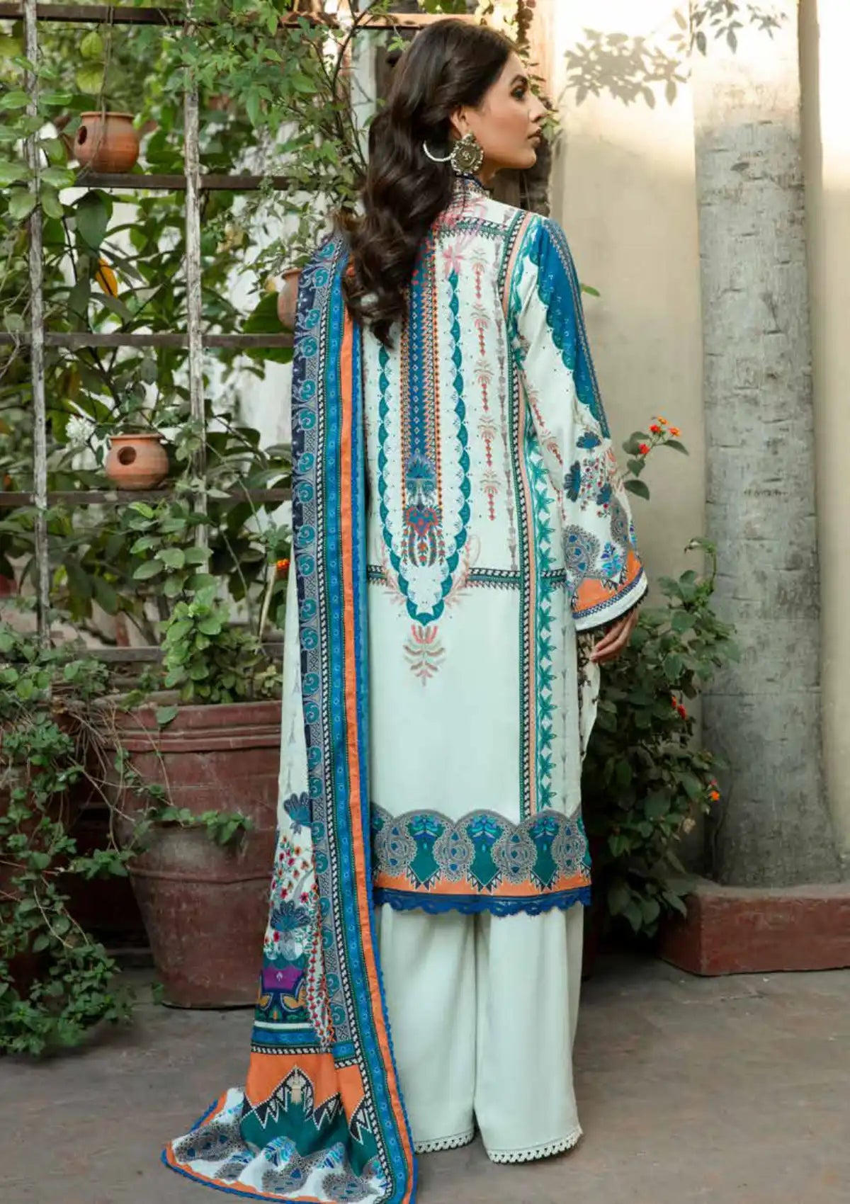 Florent Tassawar Luxury Karandi'23 FL-3B - Mohsin Saeed Fabrics