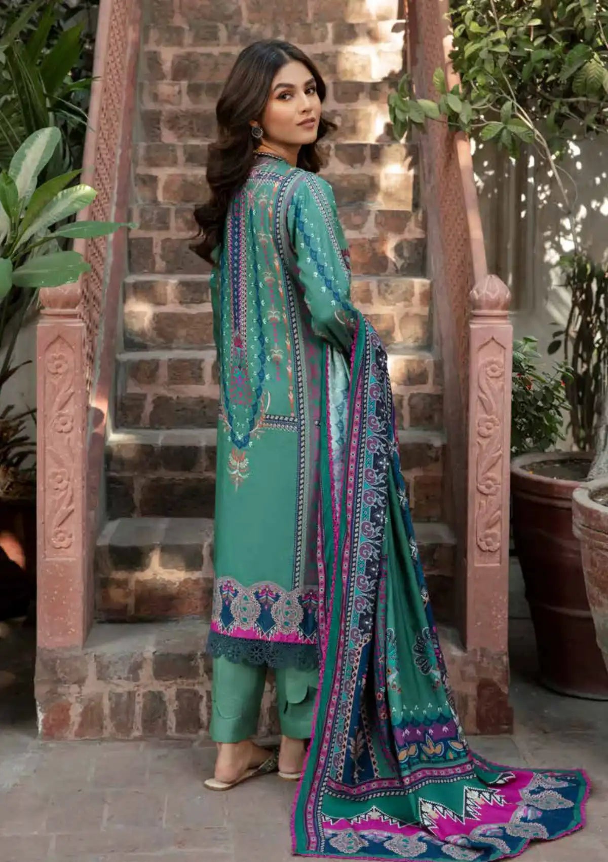 Florent Tassawar Luxury Karandi'23 FL-3A - Mohsin Saeed Fabrics