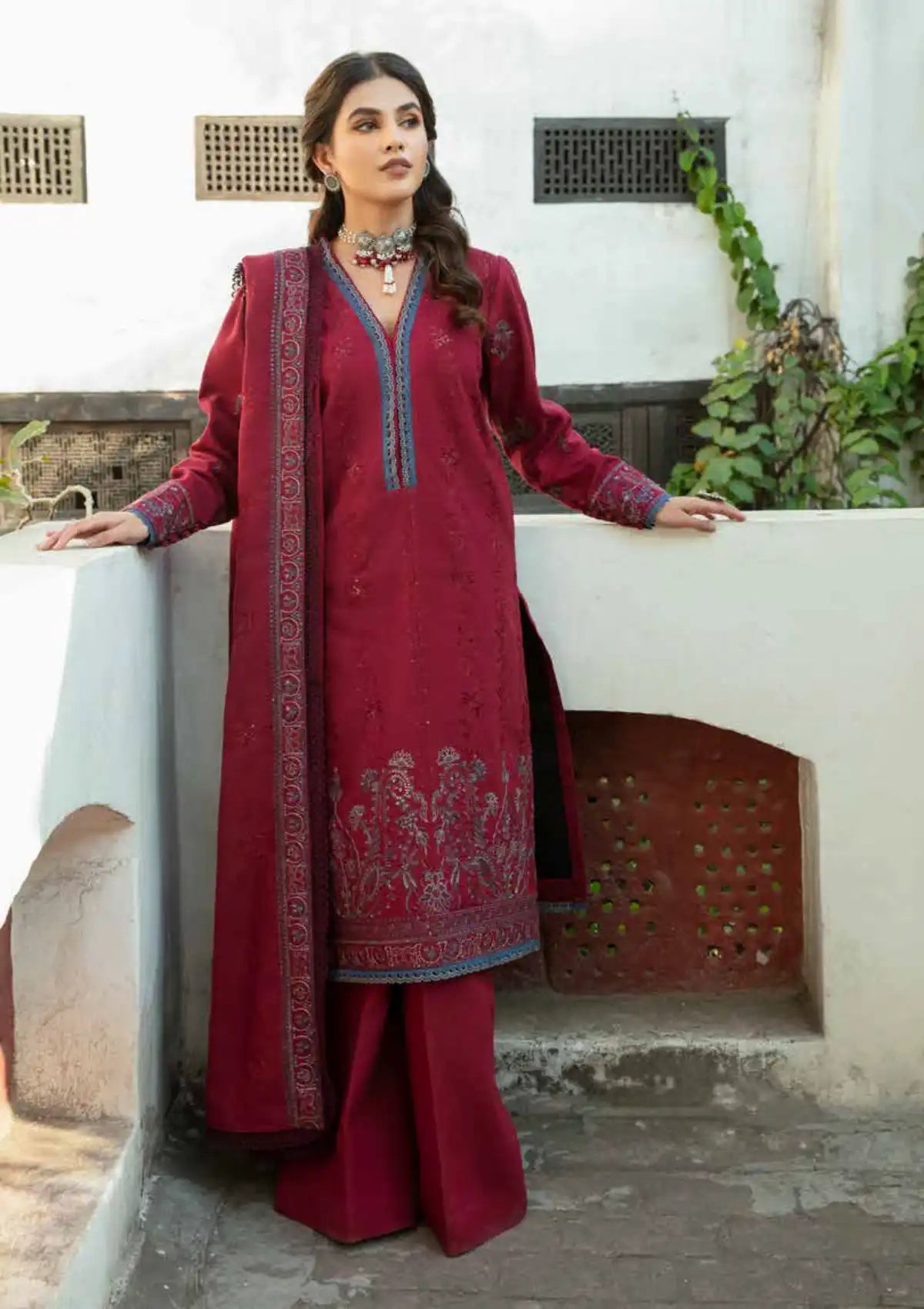 Florent Tassawar Luxury Karandi'23 FL-5B - Mohsin Saeed Fabrics