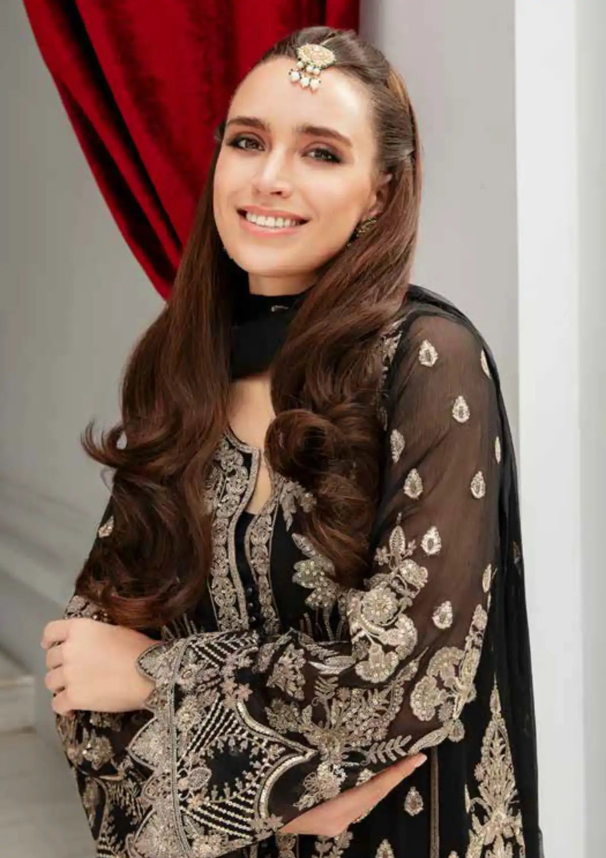 Freesia Intira Luxury Affairs'24 FW-23507-Azza