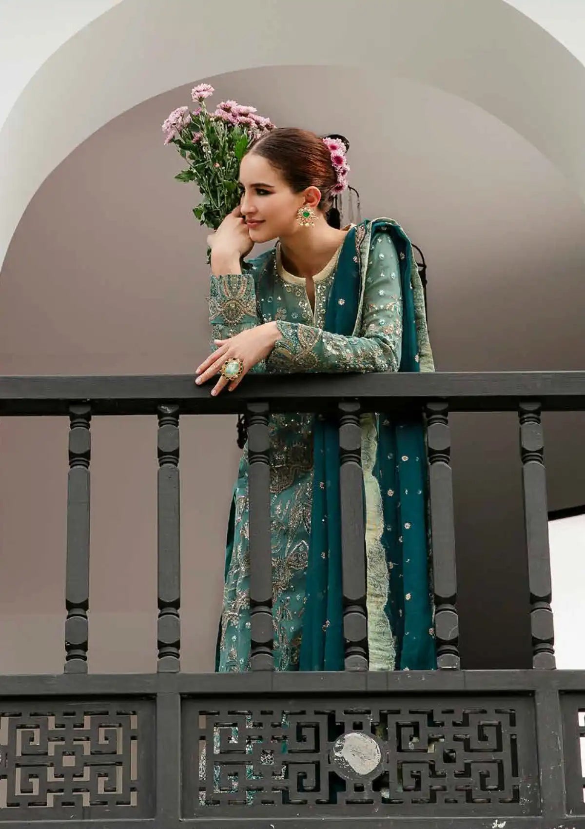 Freesia Intira Luxury Affairs'24 FW-23510-Marwa