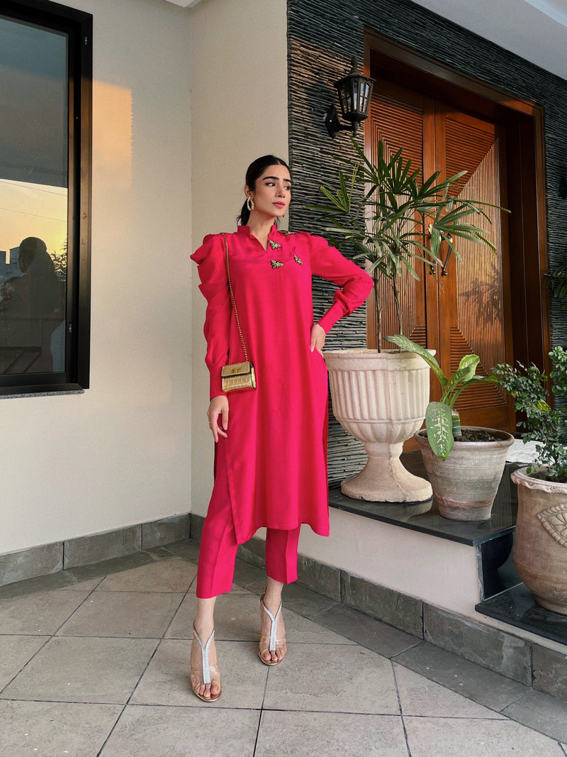 Pink Puffy Sleeves Raw Silk Manahils